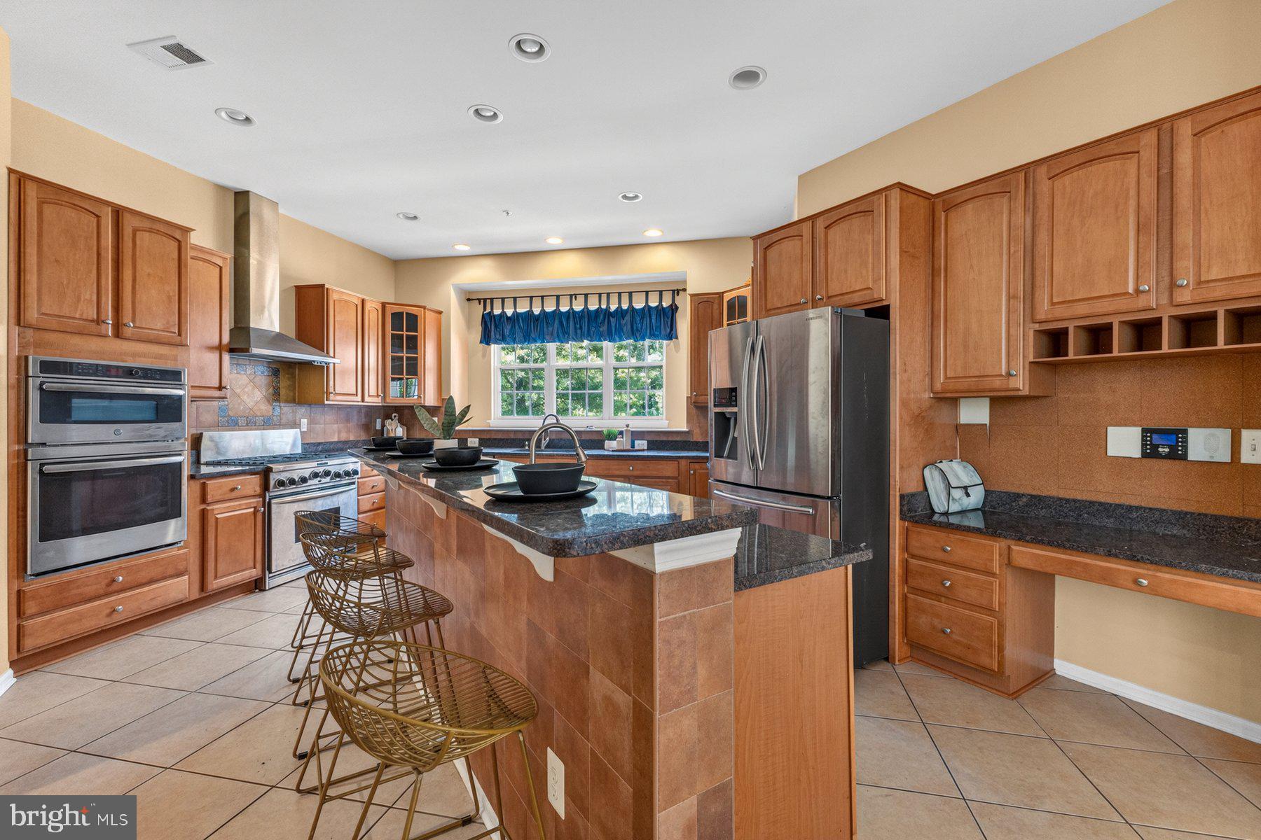 MANOKEEK-PLAT EIGHT> - Residential
