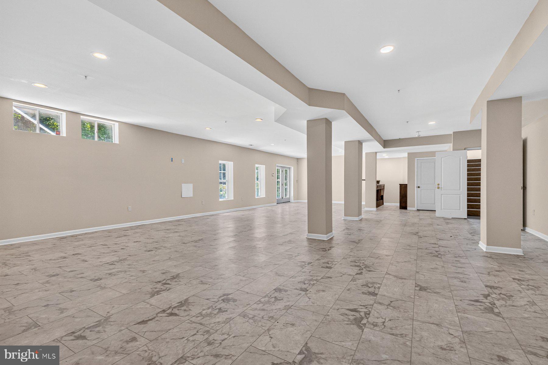 MANOKEEK-PLAT EIGHT> - Residential