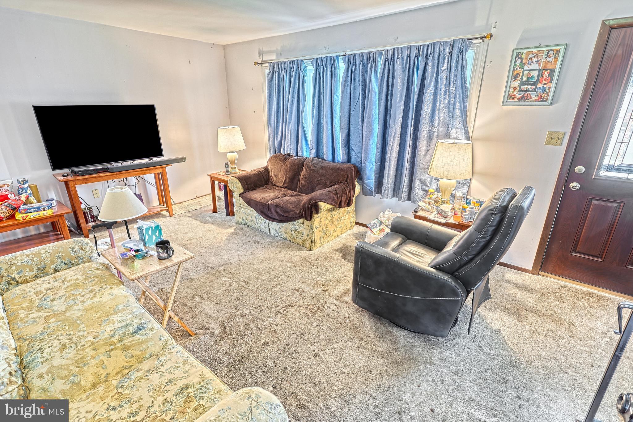 EAST PENNSBORO - Residential