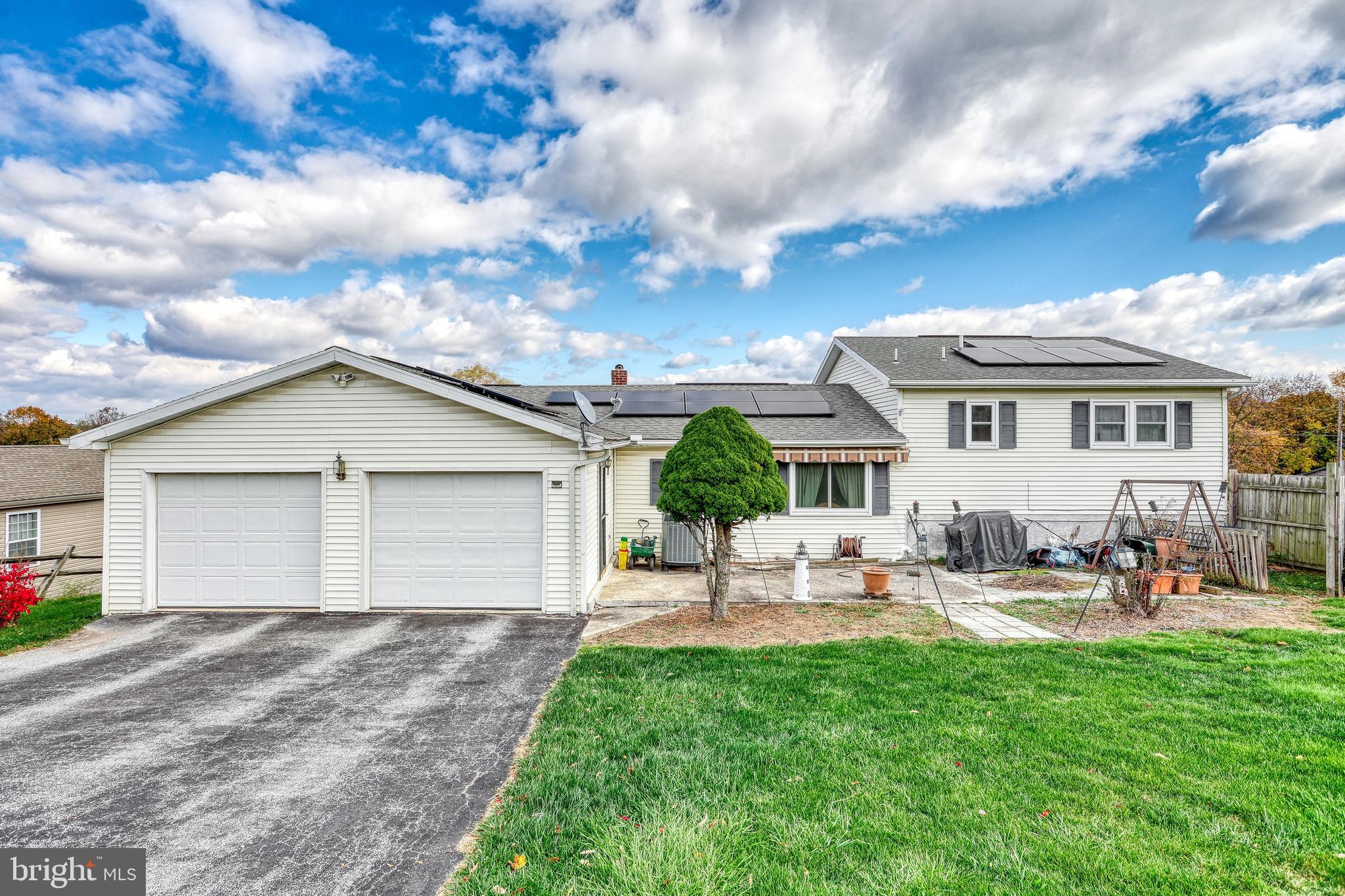 EAST PENNSBORO - Residential