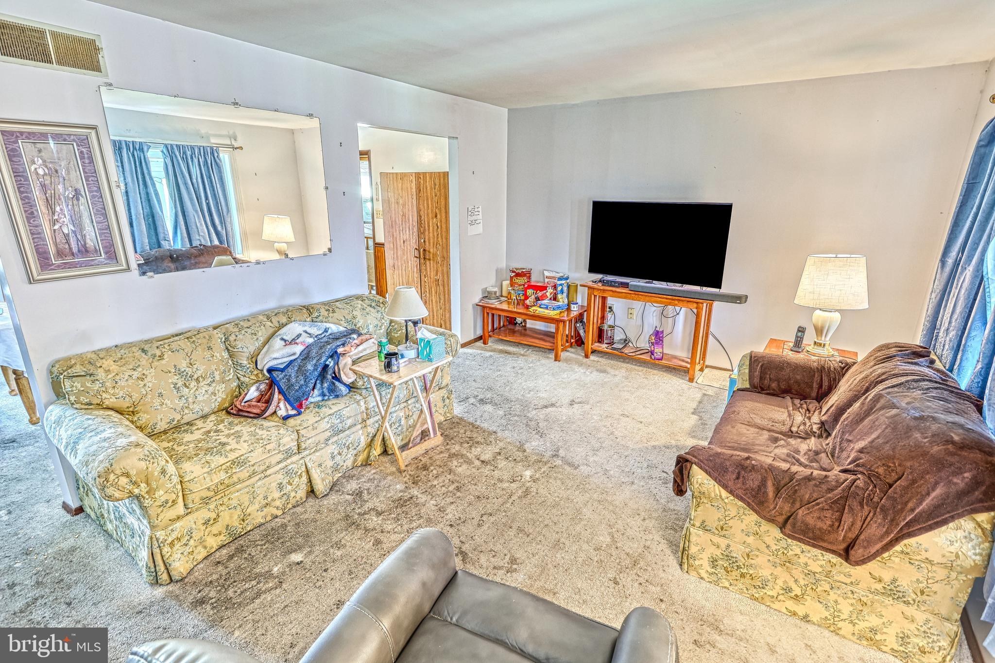 EAST PENNSBORO - Residential