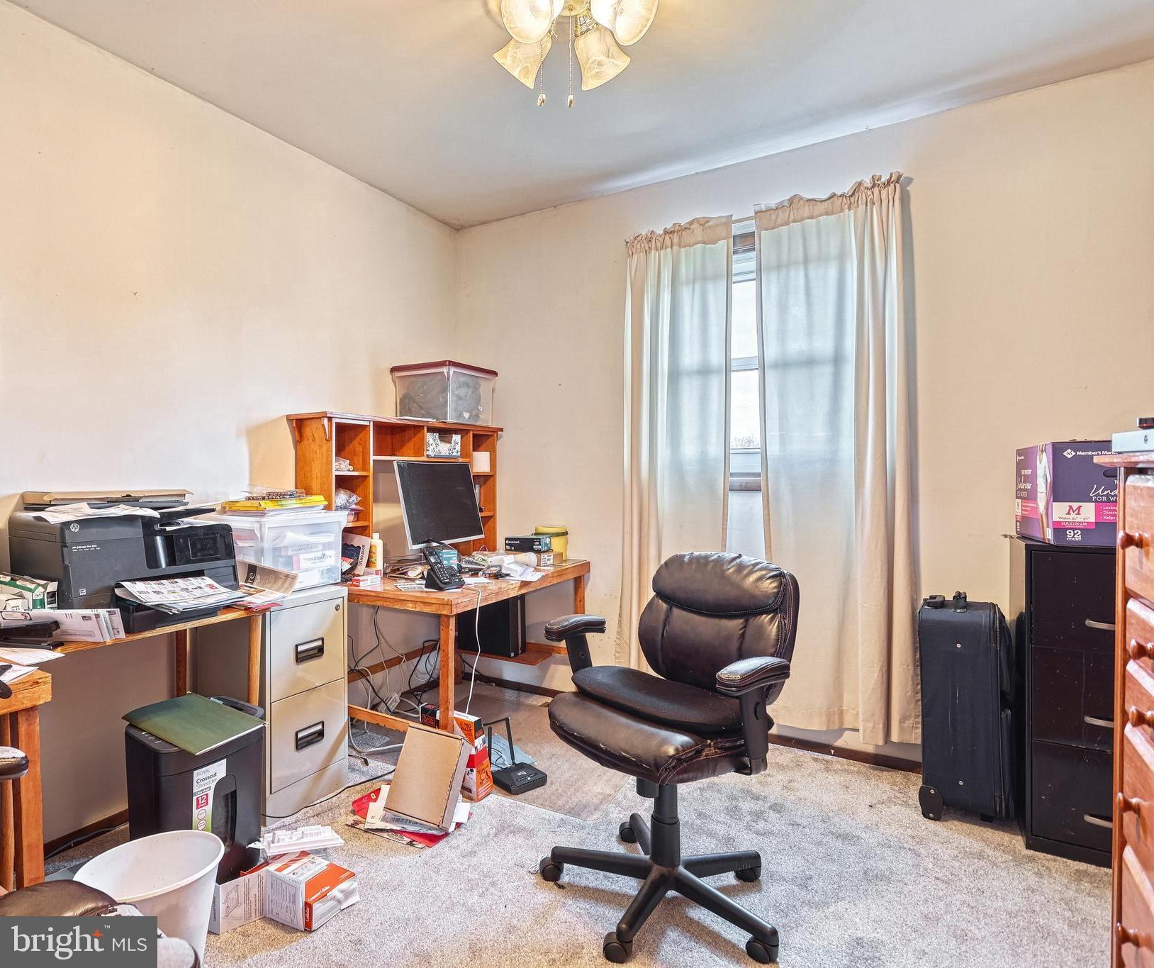 EAST PENNSBORO - Residential