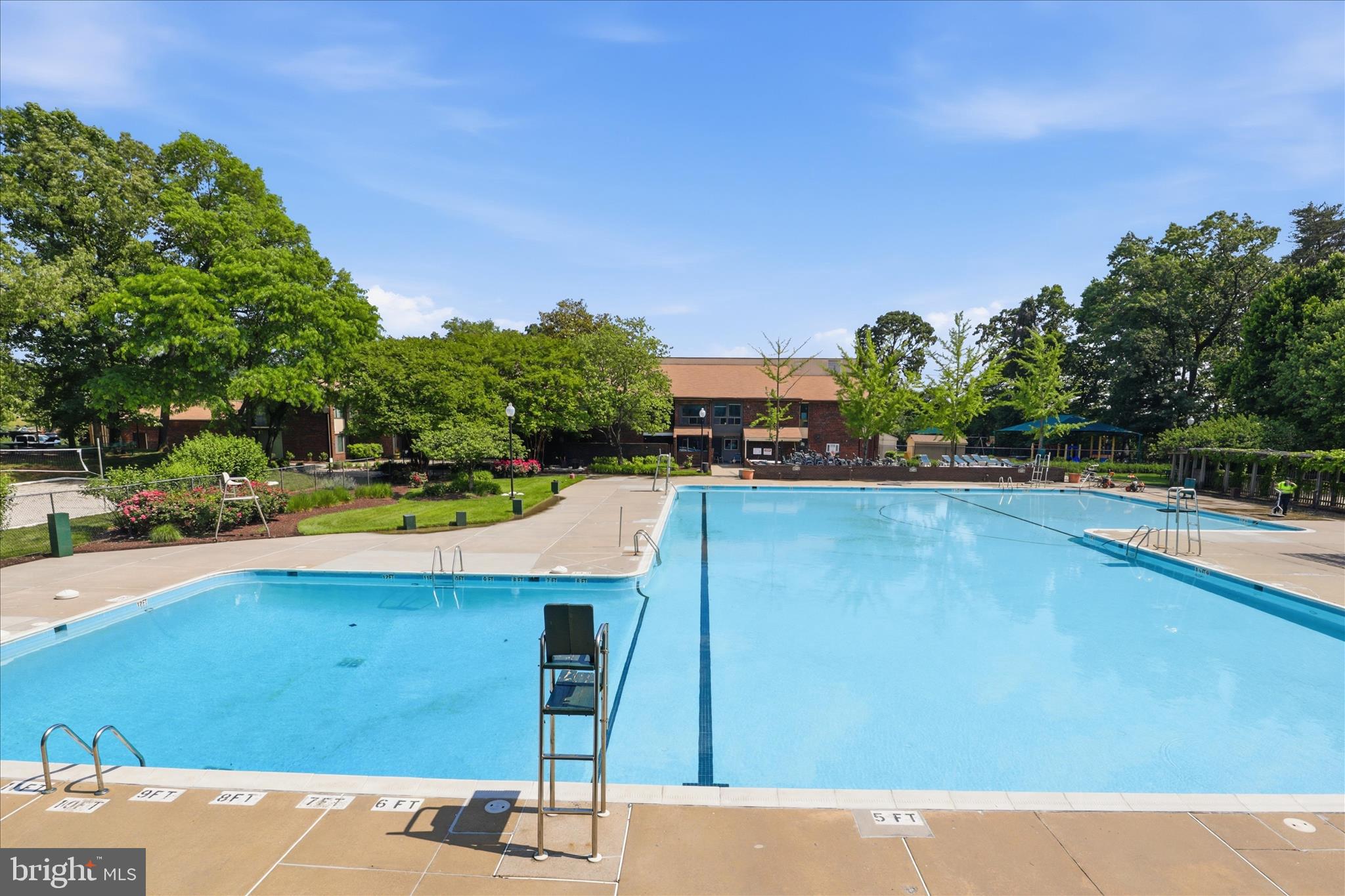 GREENBRIAR CONDO PHASE I - Residential
