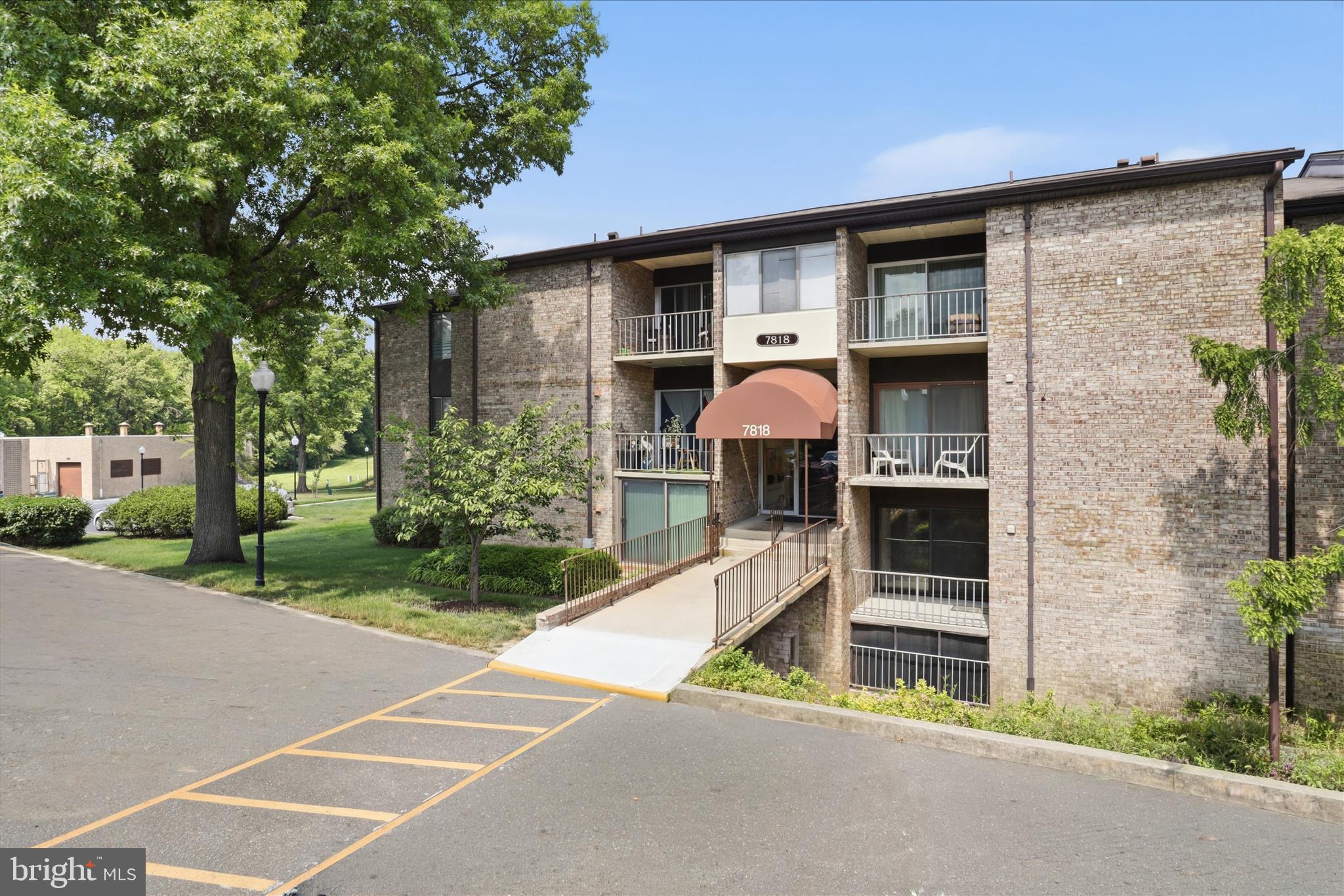GREENBRIAR CONDO PHASE I - Residential