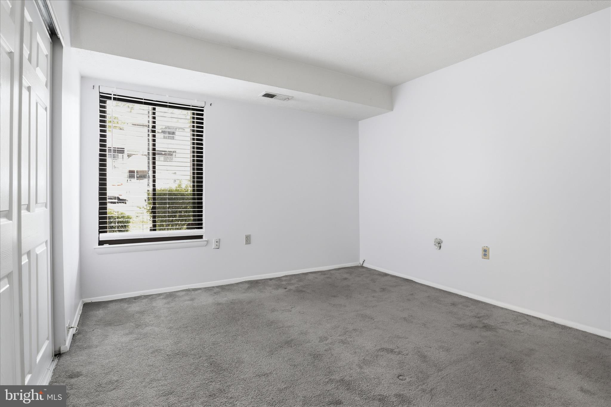 GREENBRIAR CONDO PHASE I - Residential