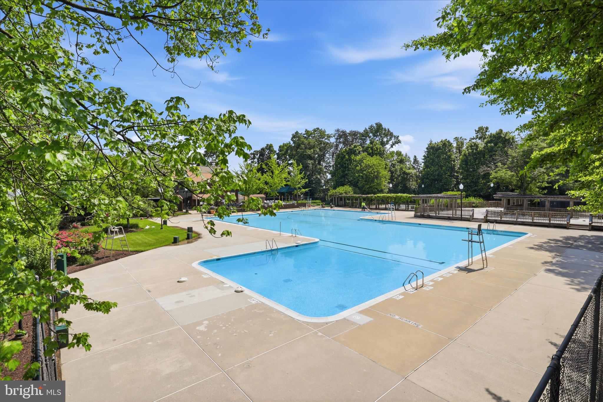 GREENBRIAR CONDO PHASE I - Residential
