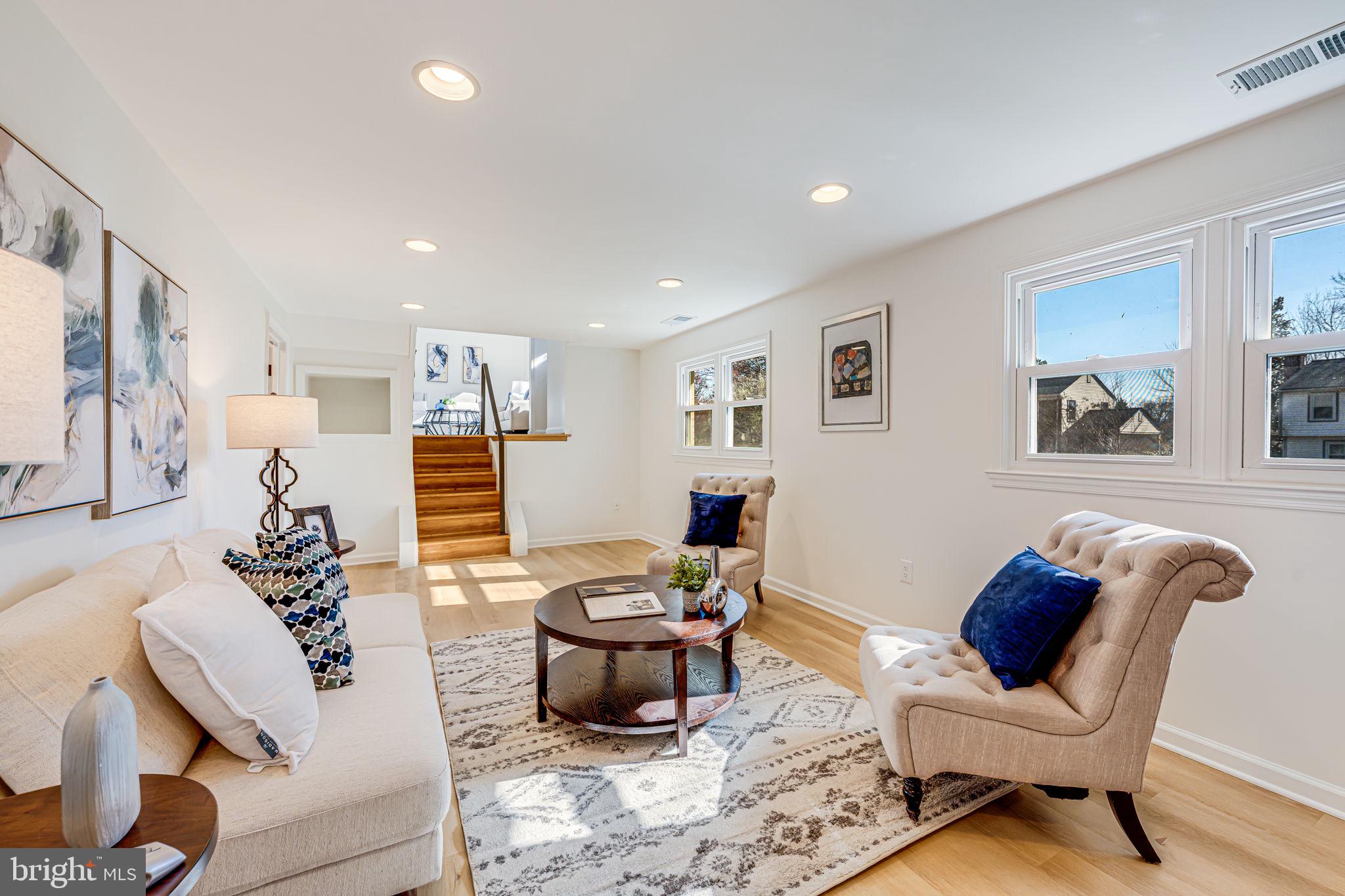 TALISMAN COURT - Residential