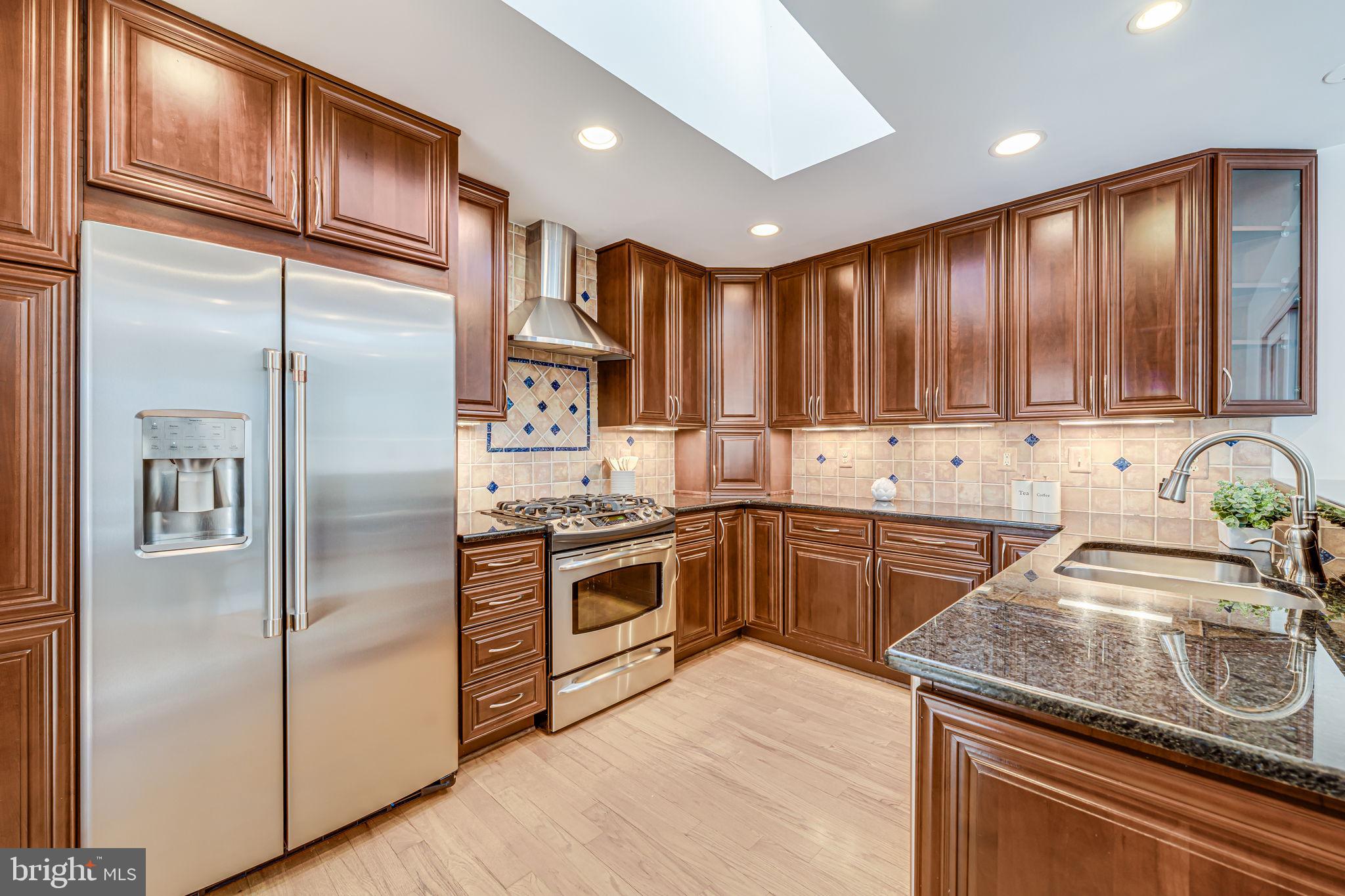 TALISMAN COURT - Residential