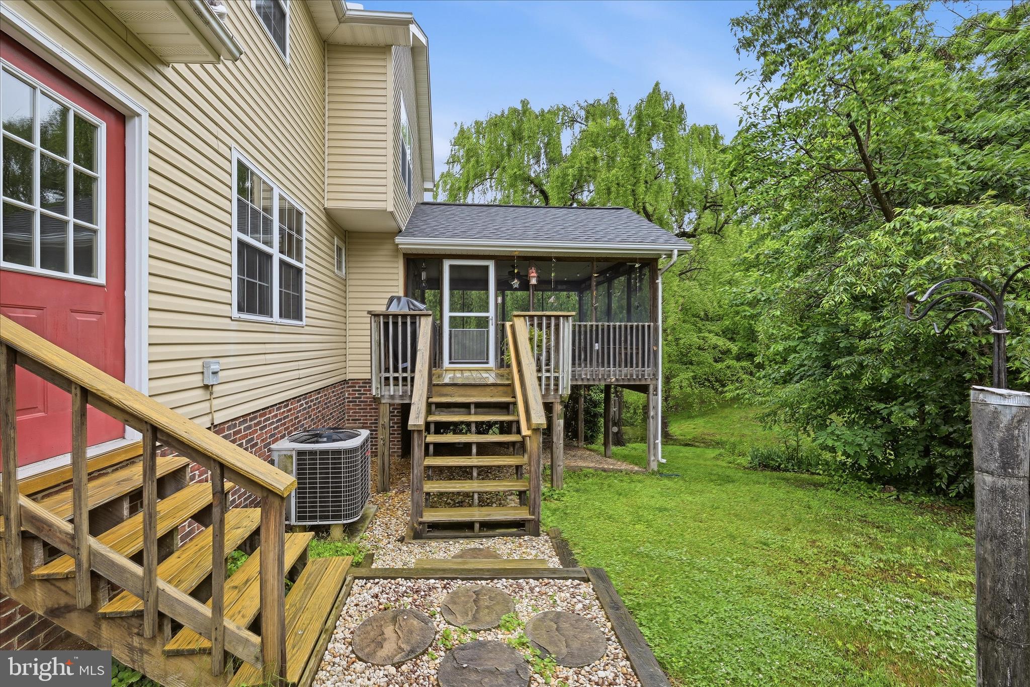 CHAPEL HILL - Residential