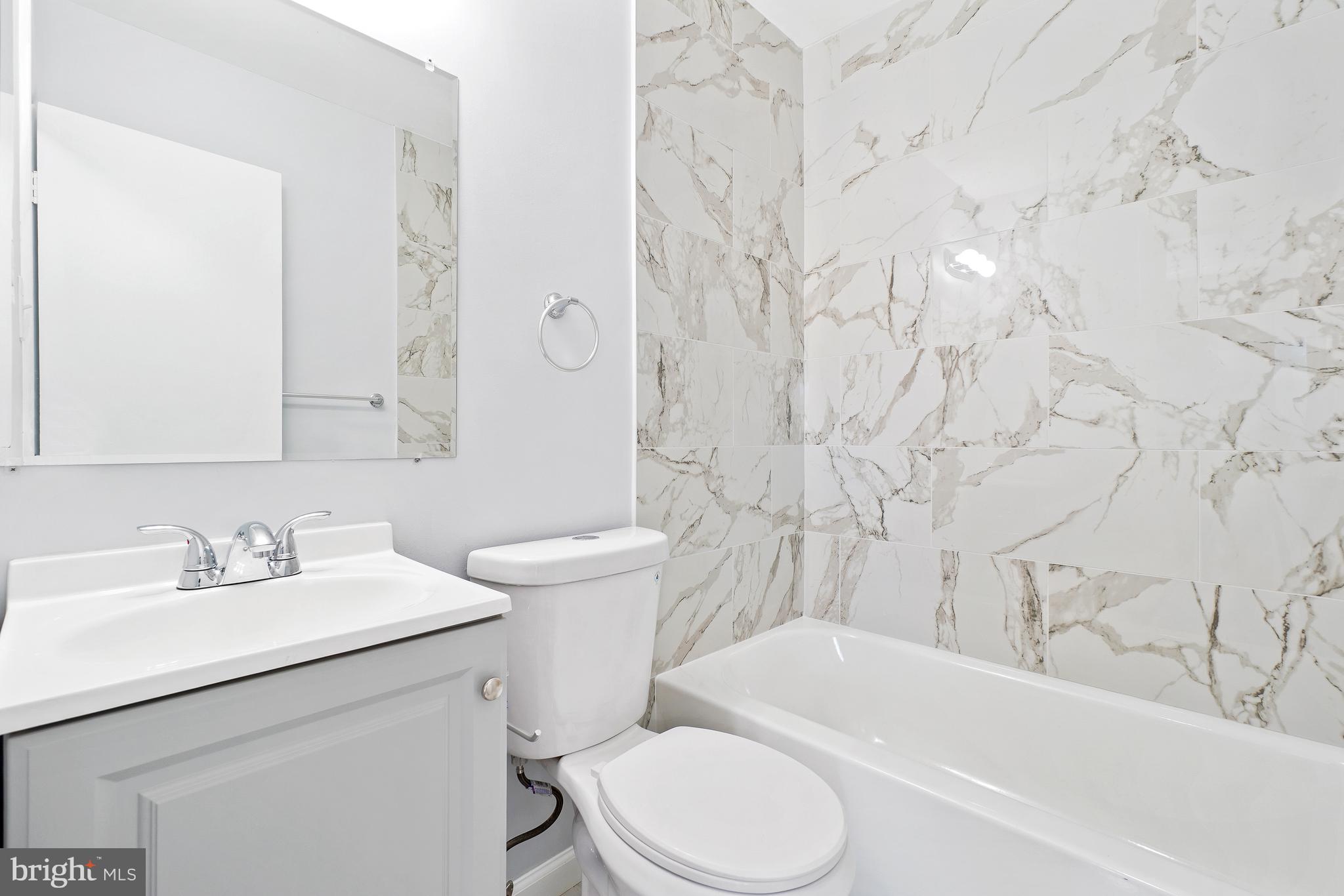 CHERRY HILL ESTA - Residential