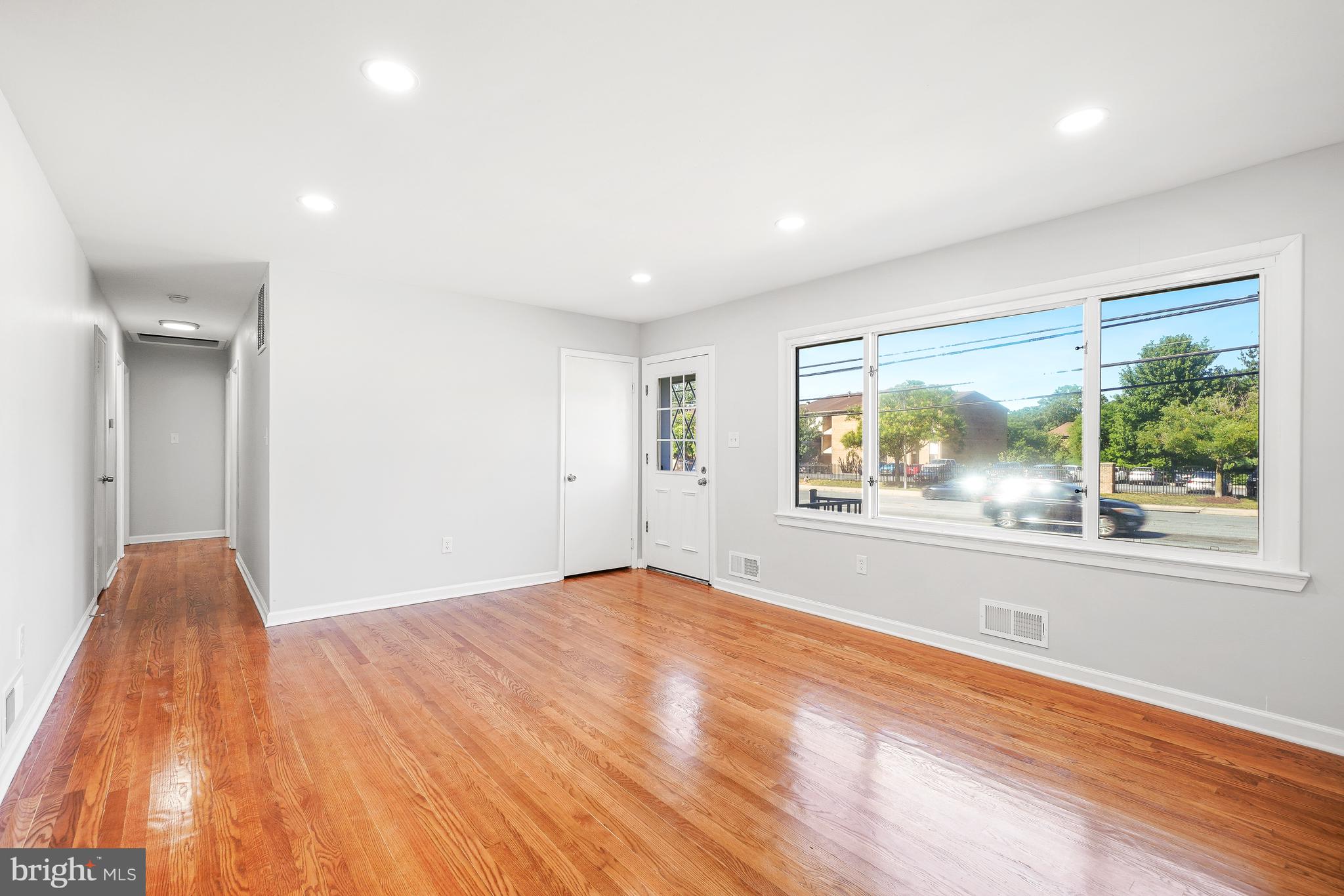 CHERRY HILL ESTA - Residential