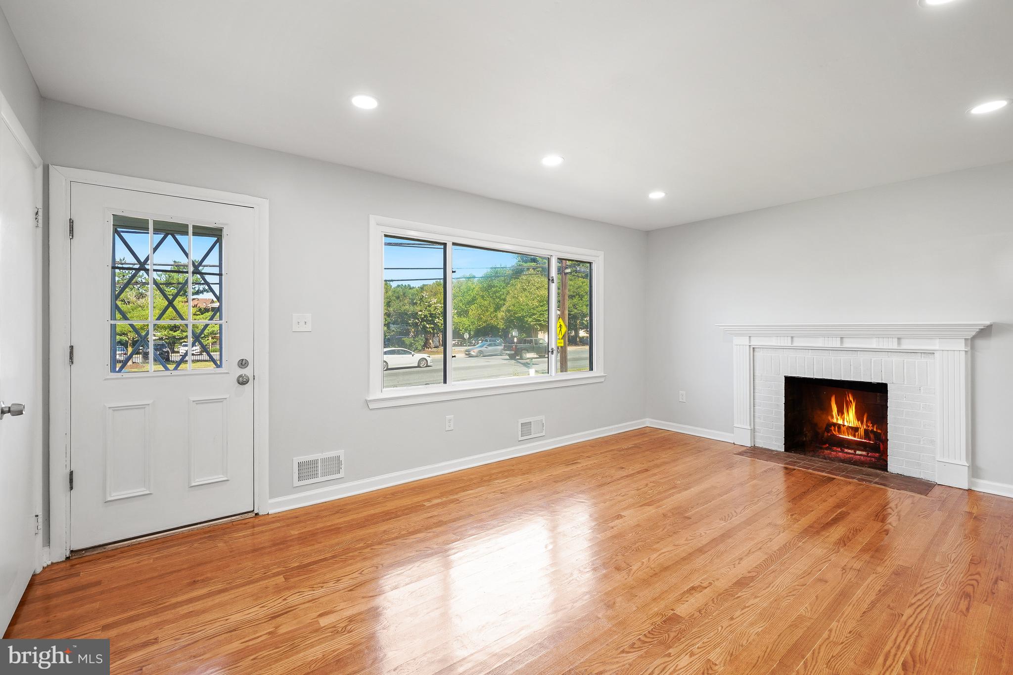 CHERRY HILL ESTA - Residential