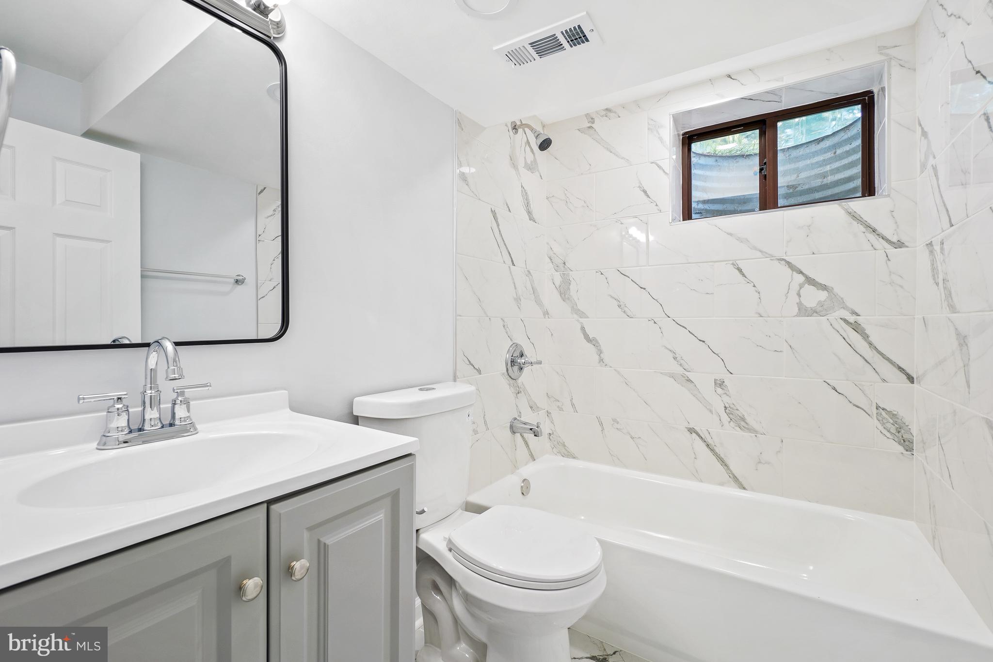 CHERRY HILL ESTA - Residential