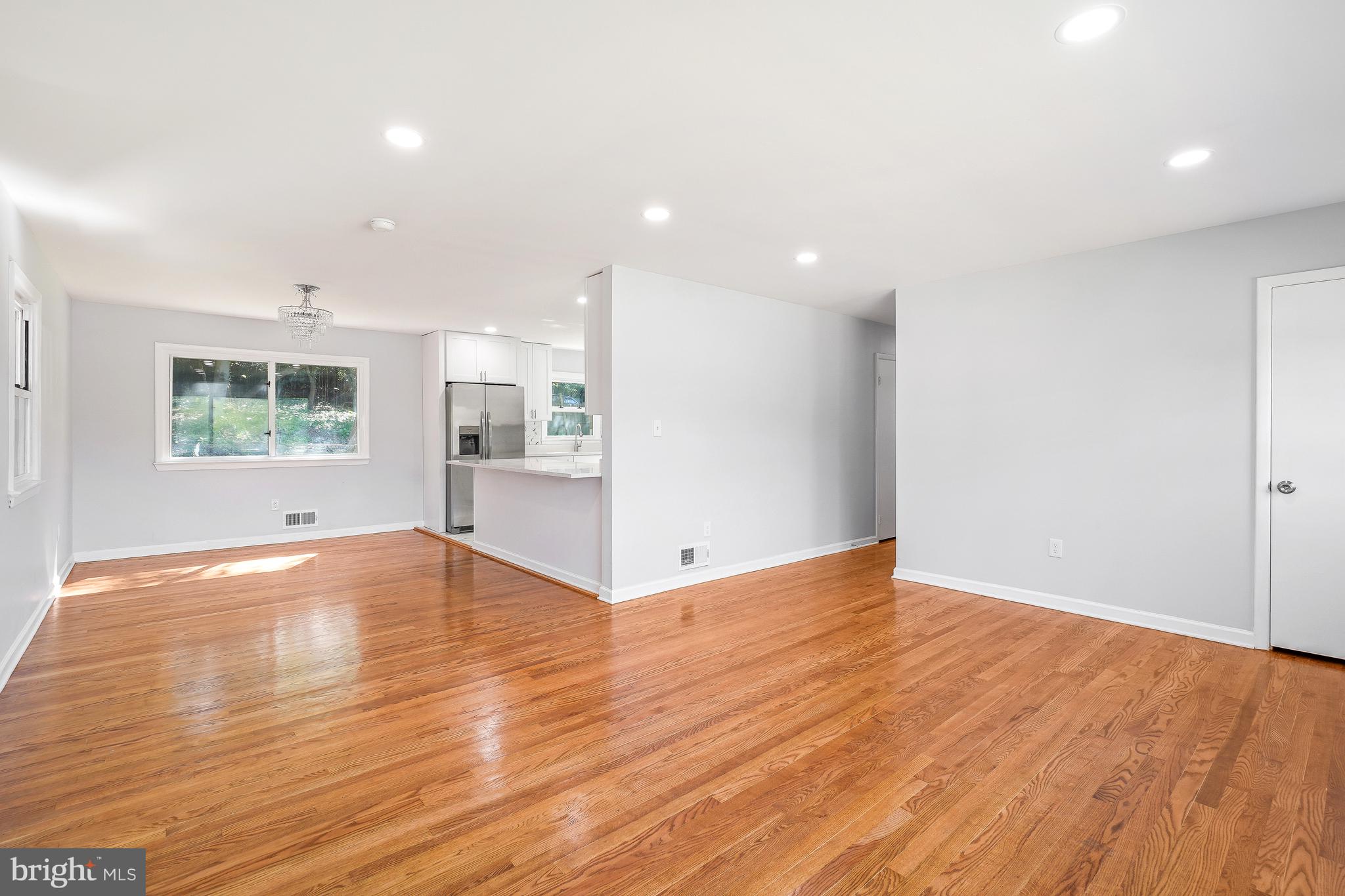 CHERRY HILL ESTA - Residential