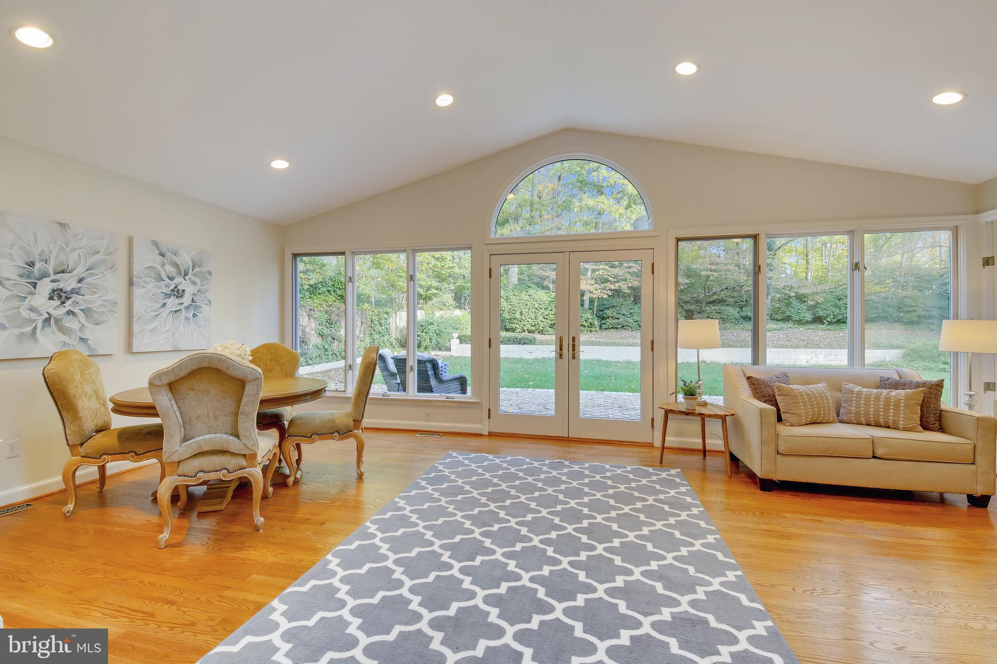 BURNING TREE ESTATES - Residential