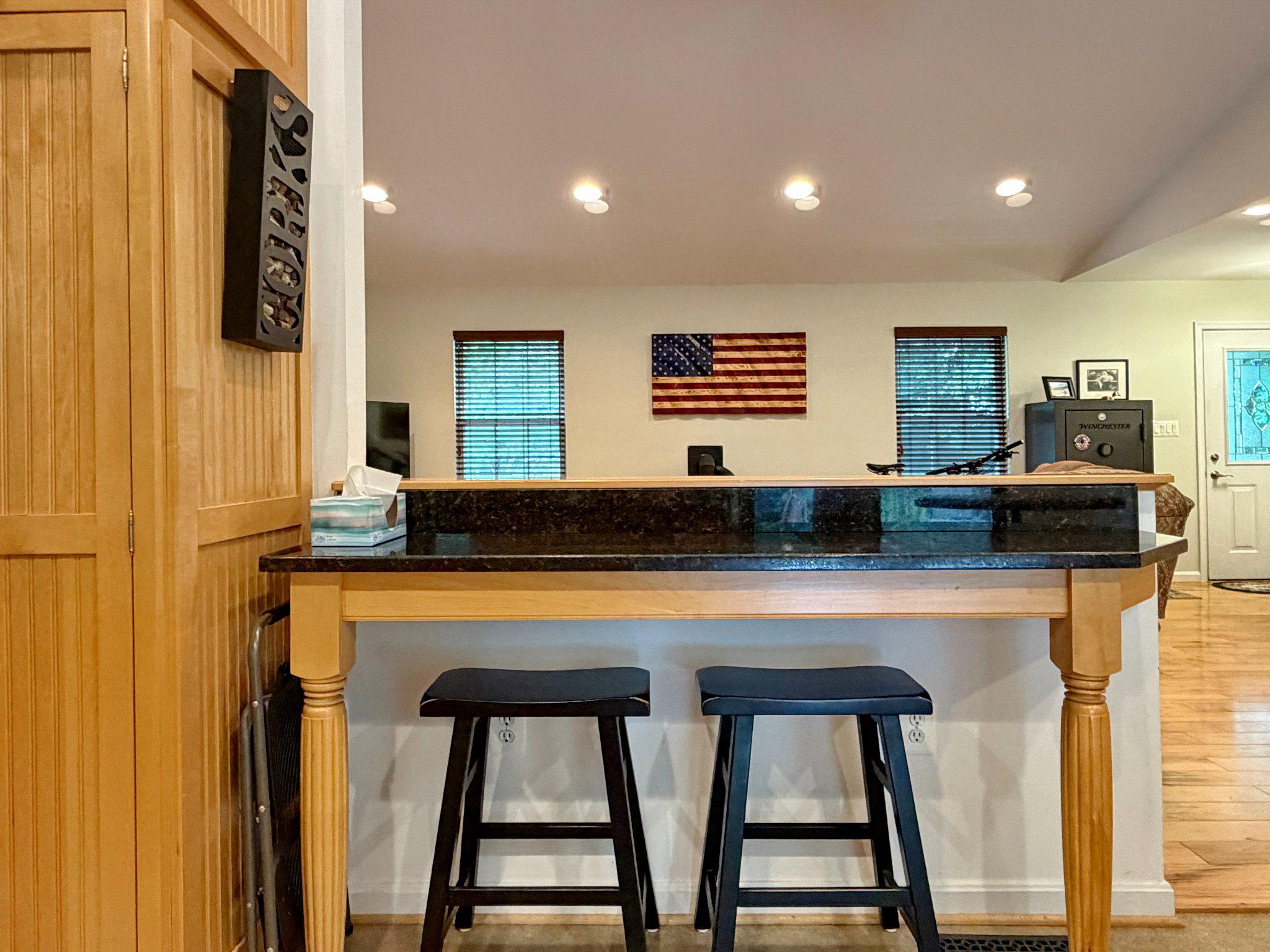 PRESTON'S PLACE - Residential