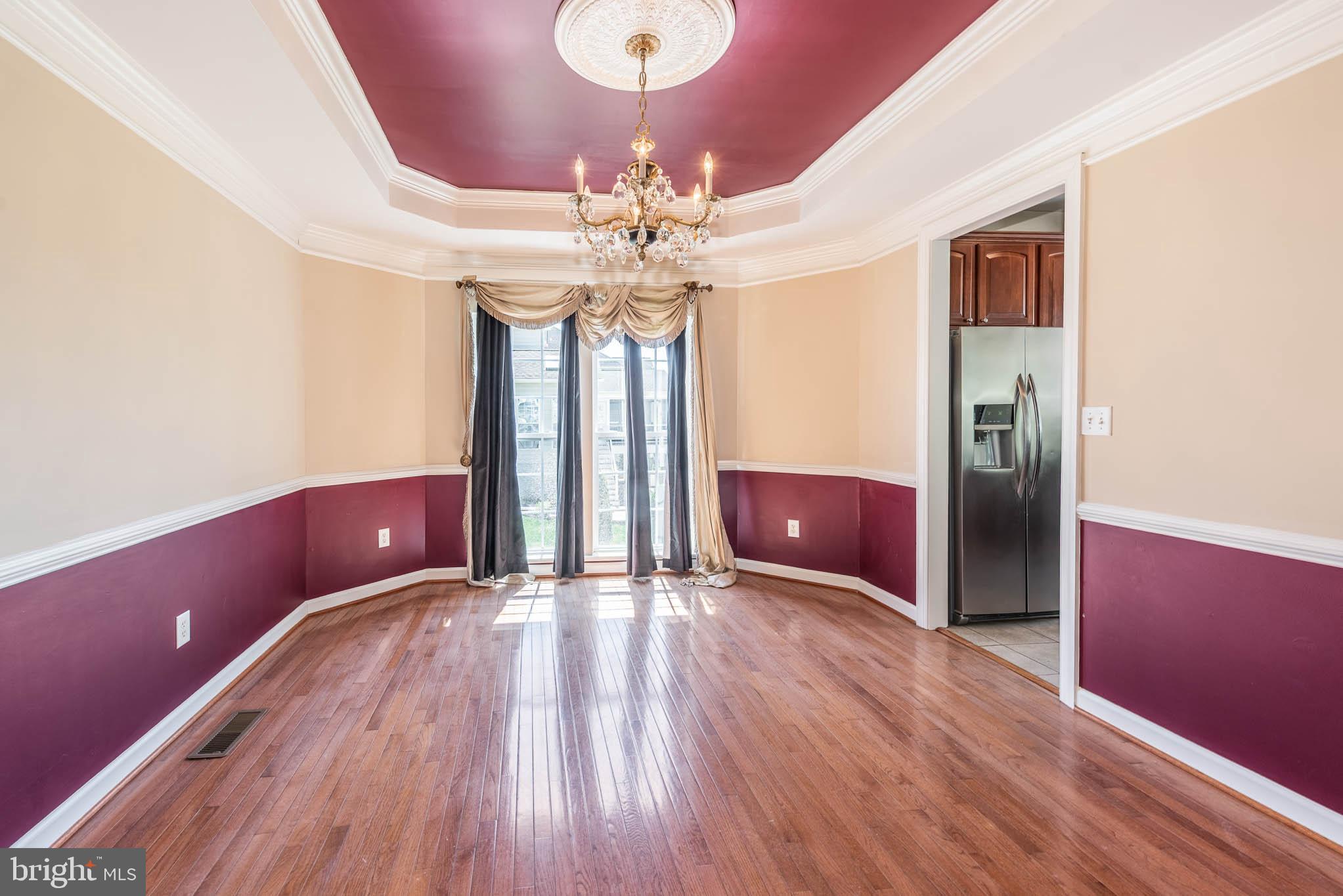 SUNNI SHADE - Residential Lease