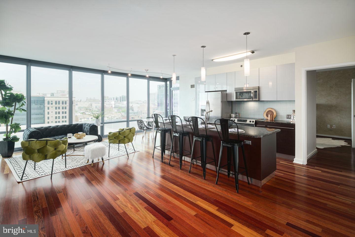RITTENHOUSE SQUARE - Residential