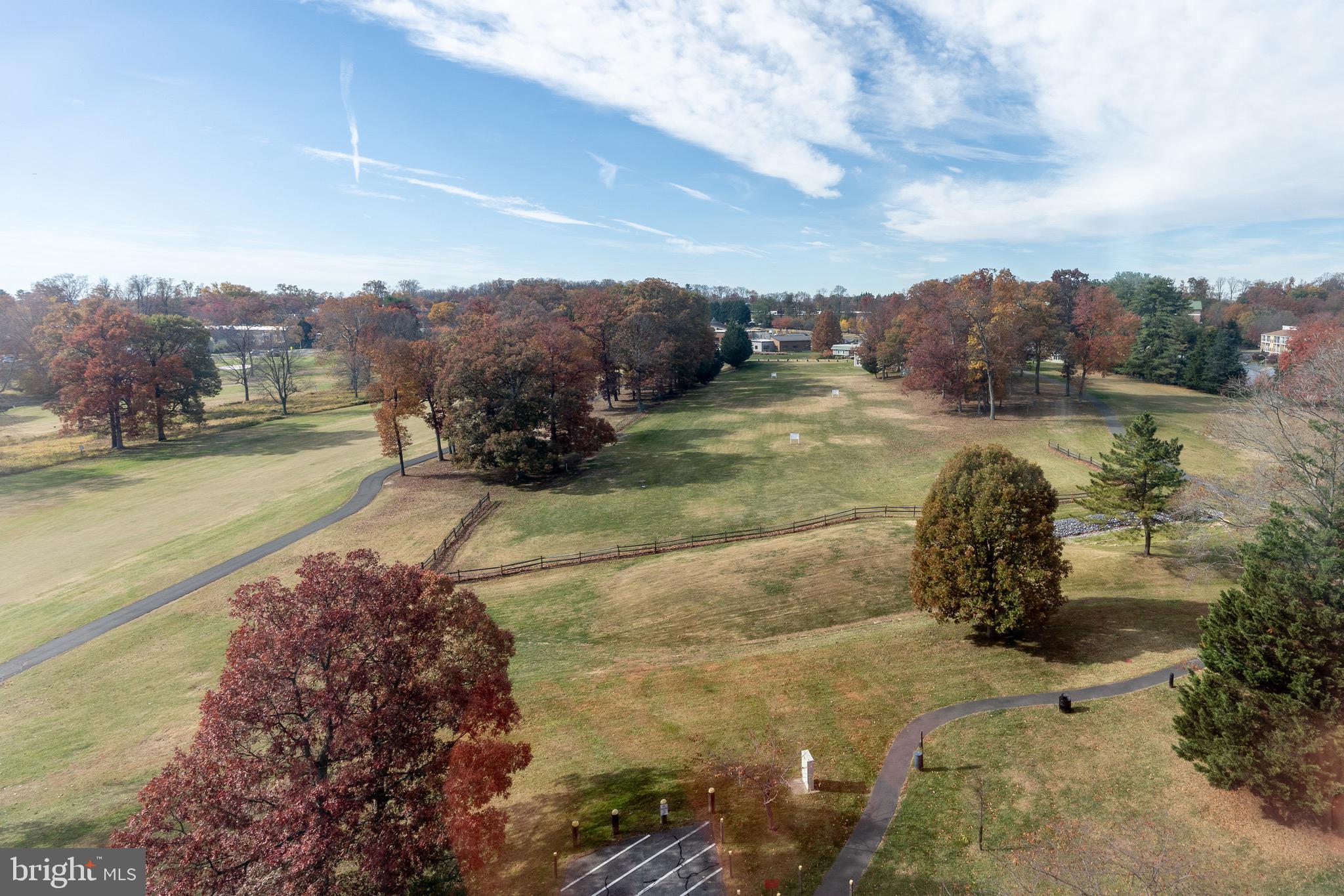 LEISURE WORLD - Residential