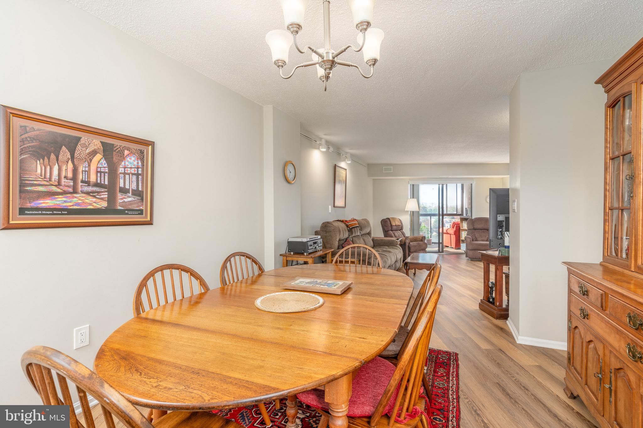 LEISURE WORLD - Residential