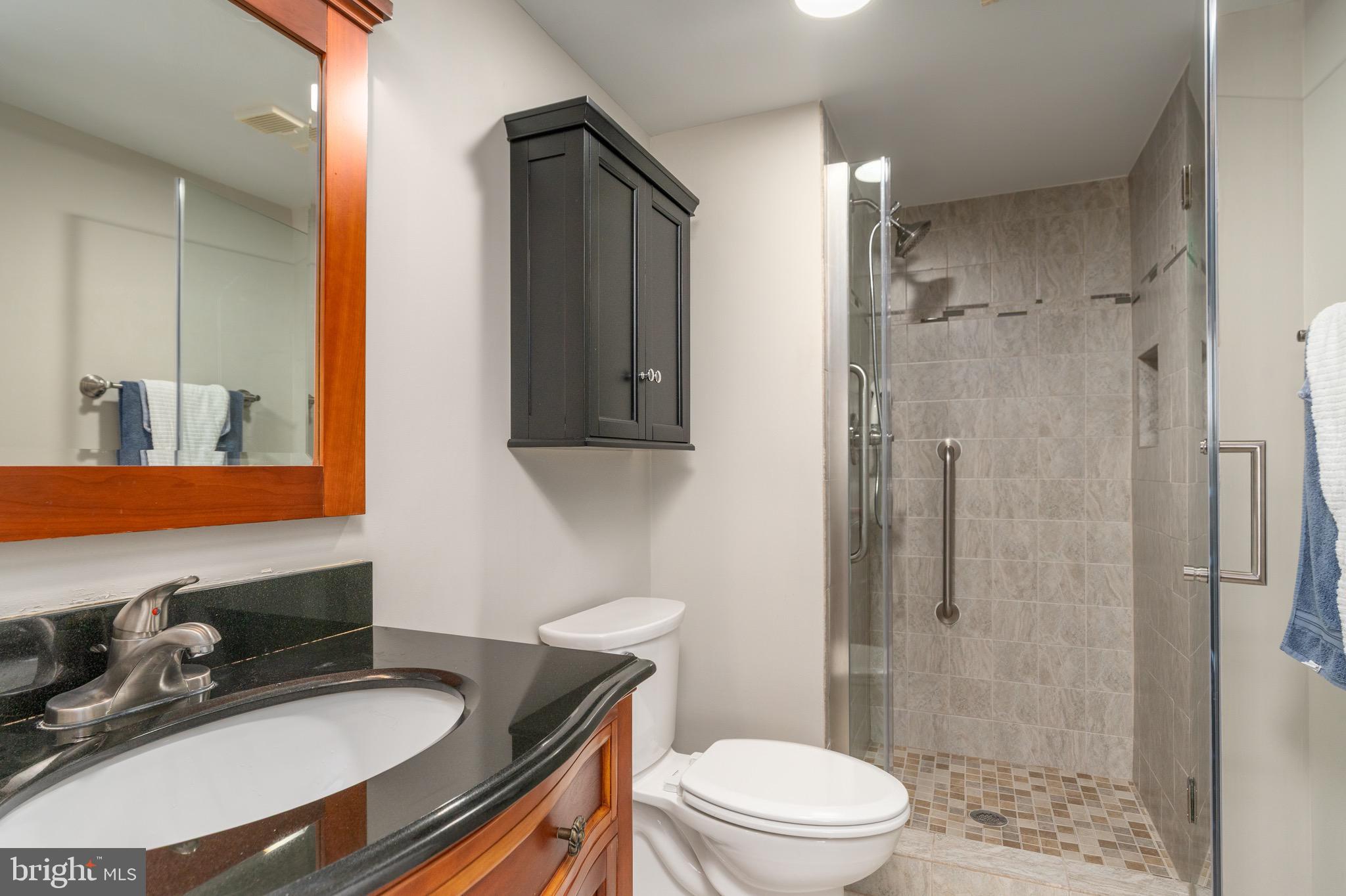 LEISURE WORLD - Residential