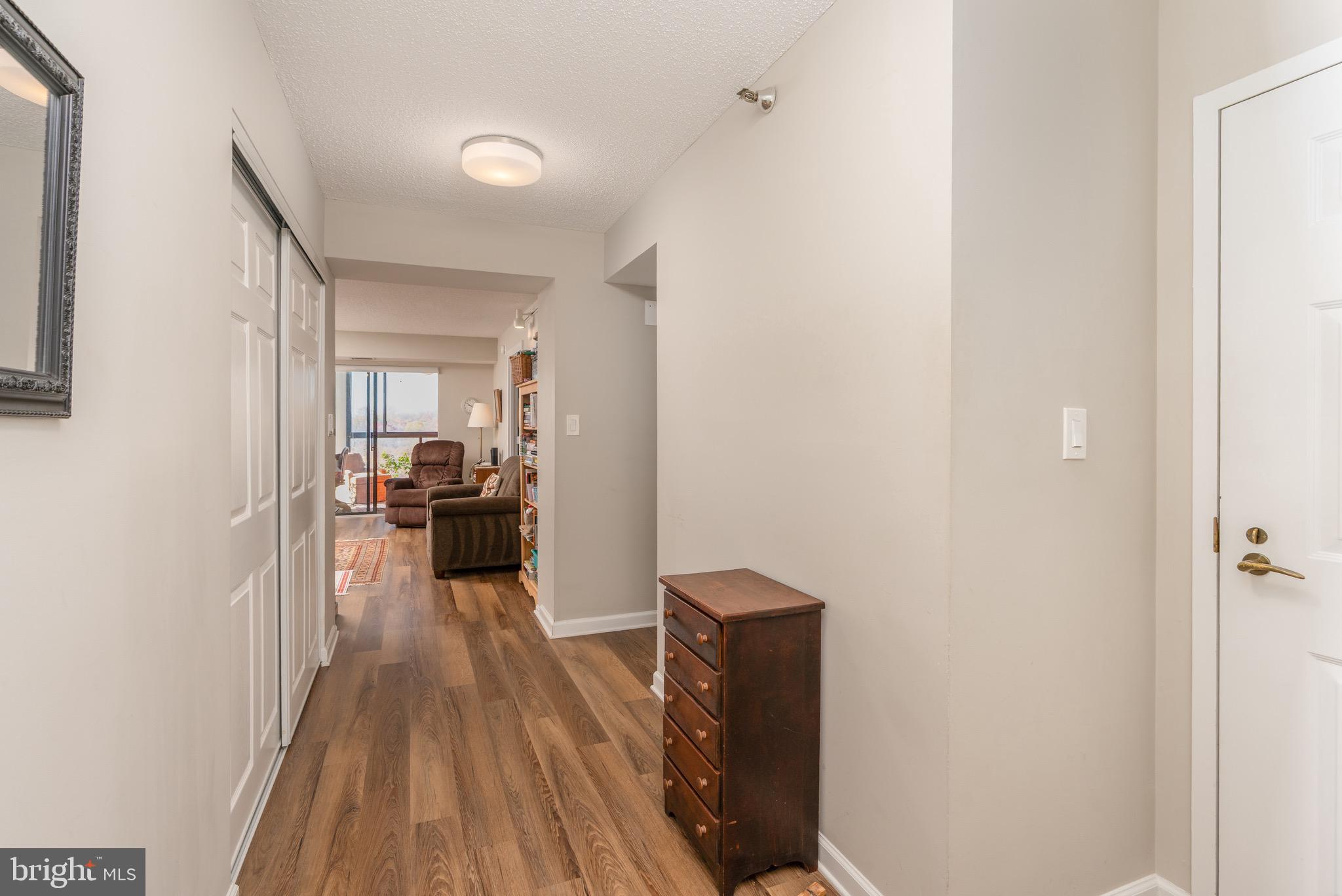 LEISURE WORLD - Residential