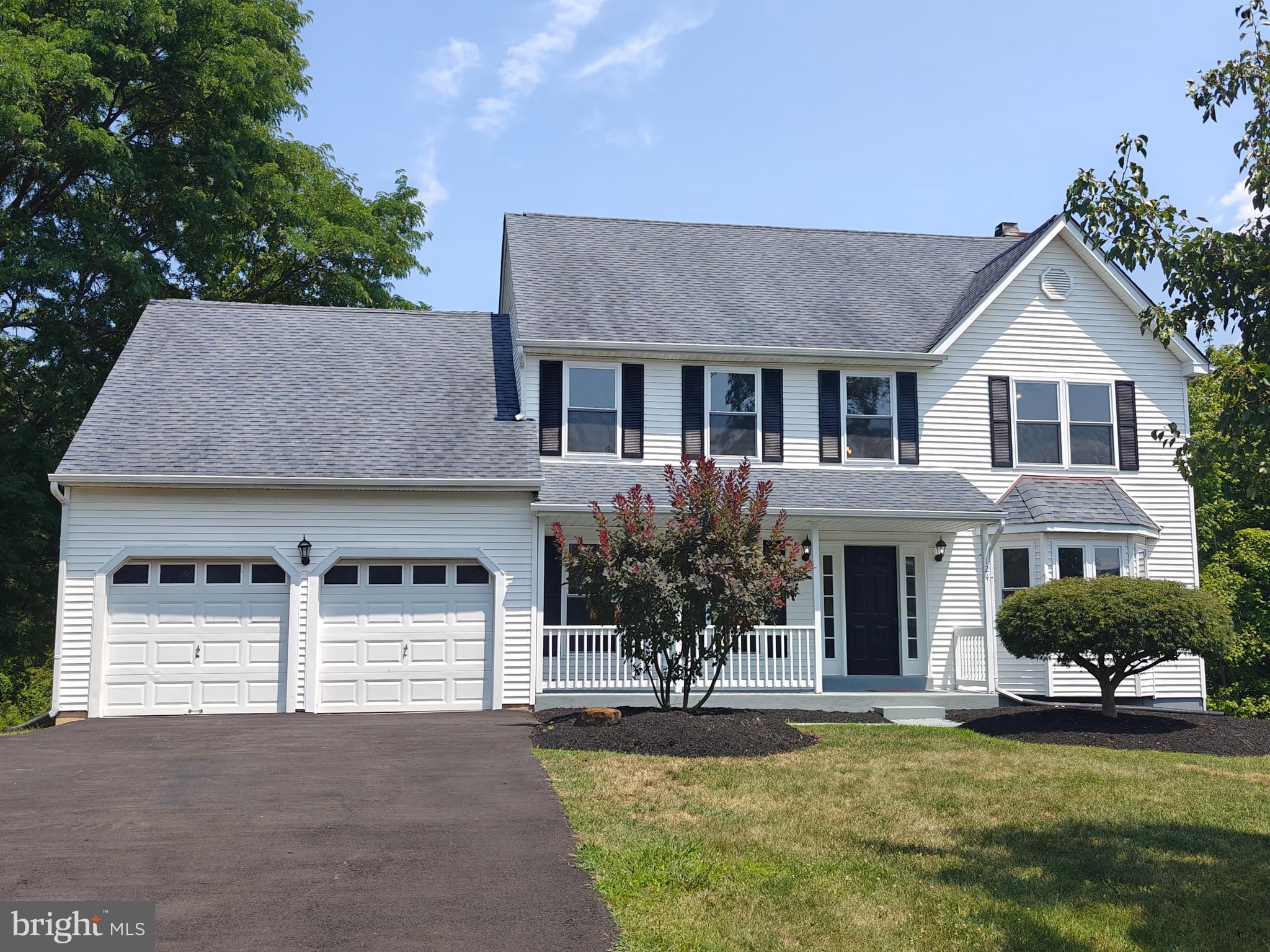 WINNERS CIRCLE - Residential