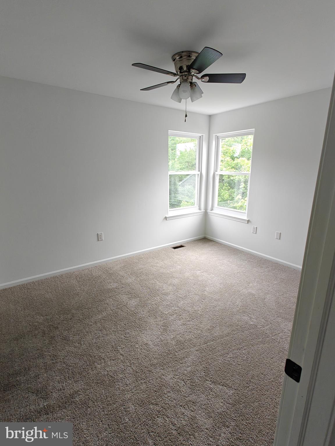 WINNERS CIRCLE - Residential