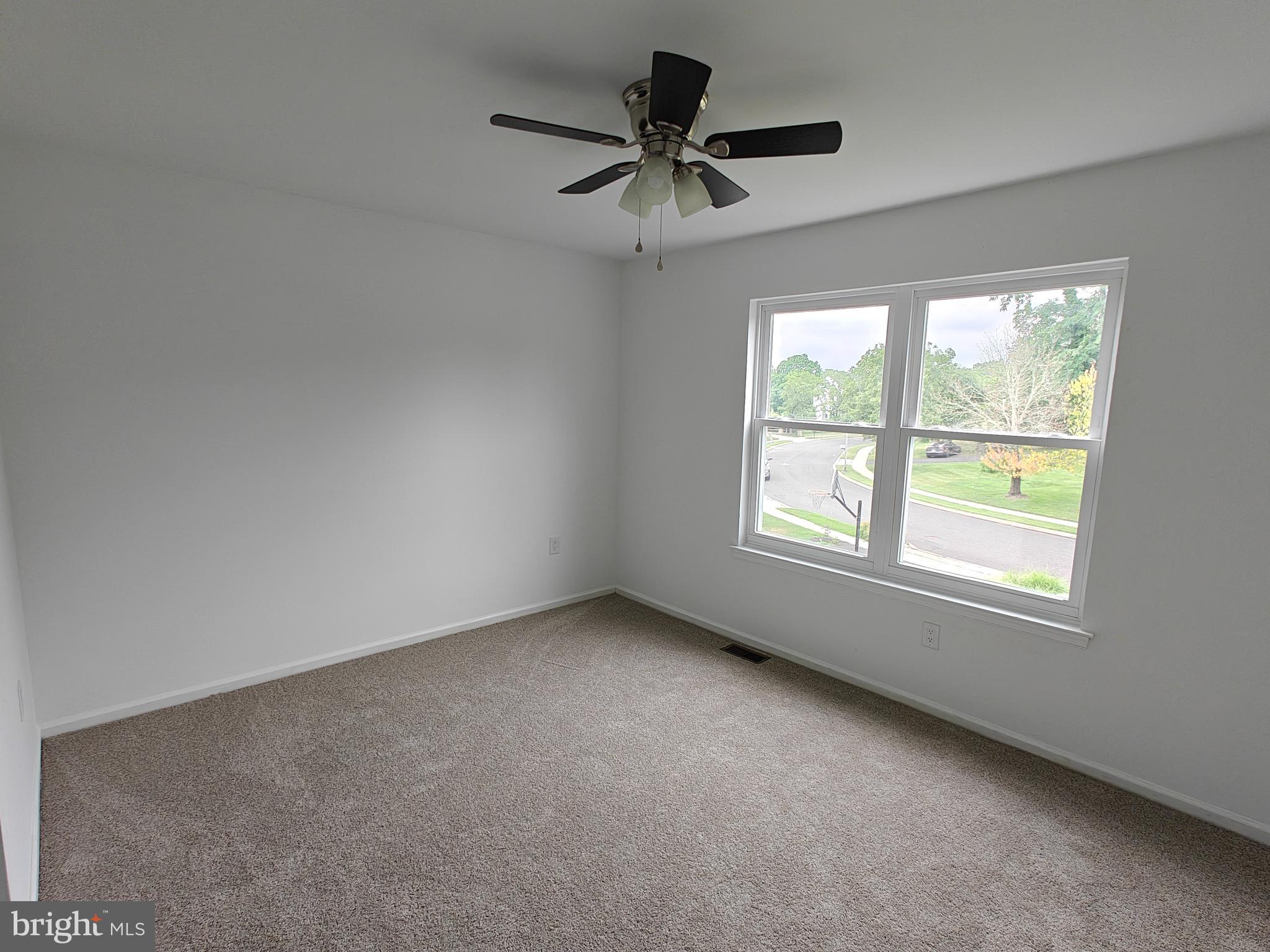 WINNERS CIRCLE - Residential