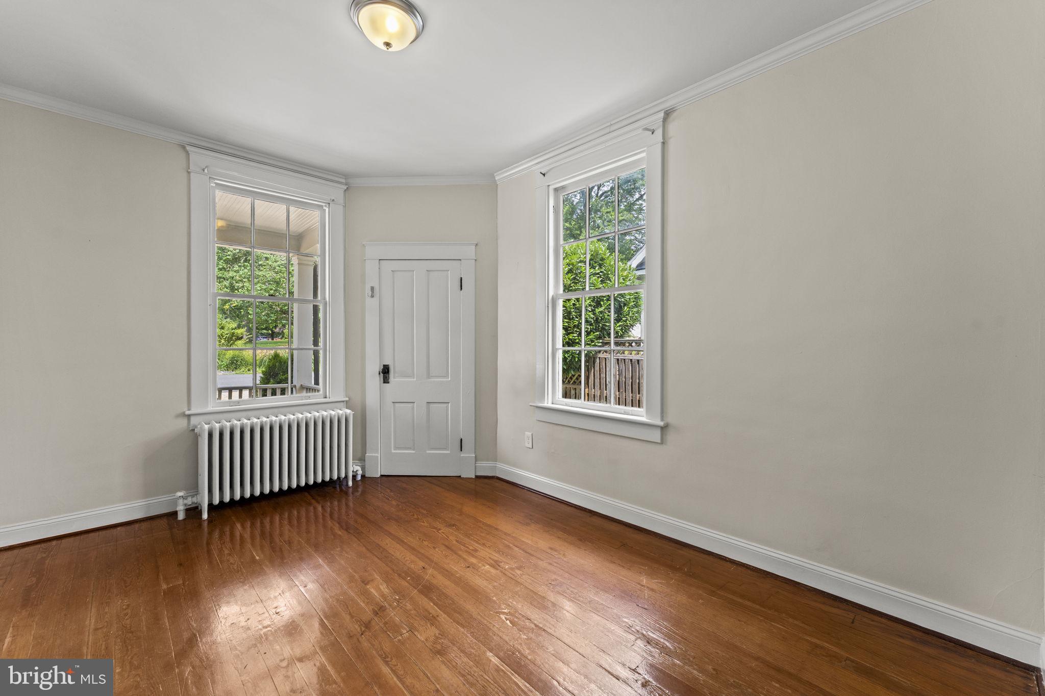 MIDDLEBURG - Residential