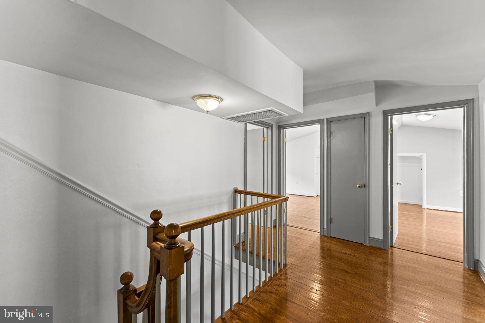 MIDDLEBURG - Residential