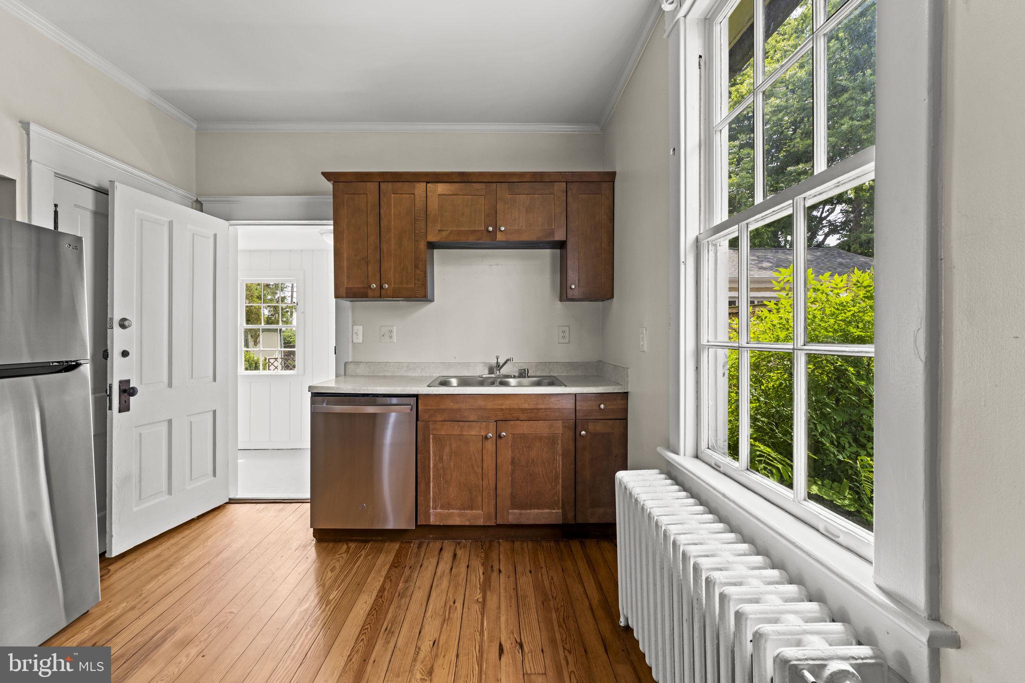 MIDDLEBURG - Residential