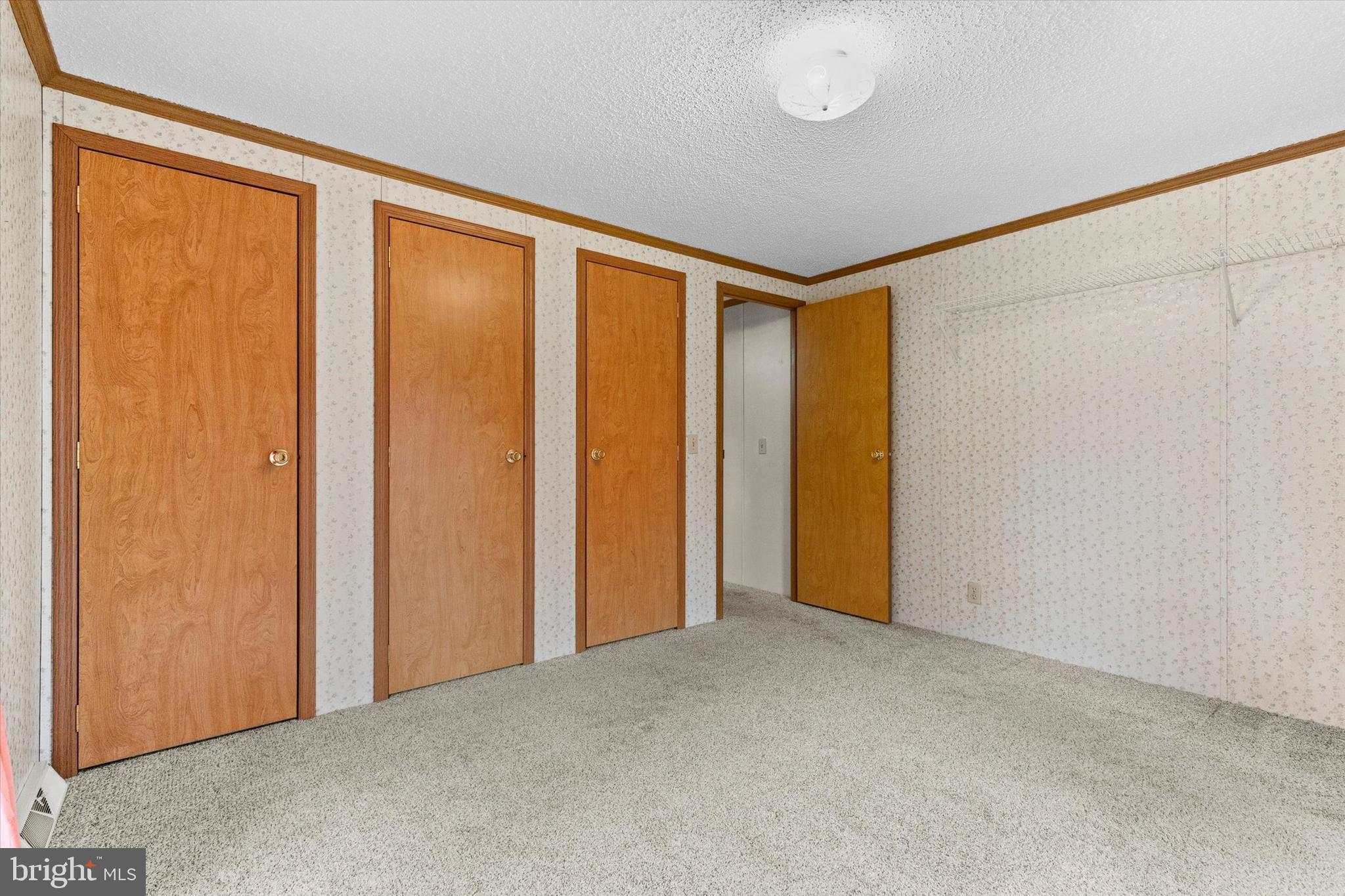 GRETNA SPRINGS COMMUNITY - Residential
