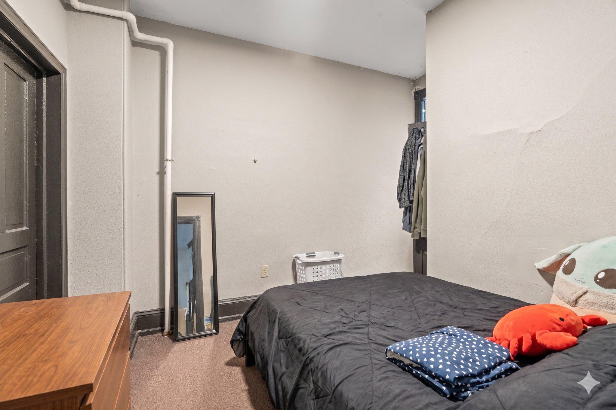UNIVERSITY CITY - Residential