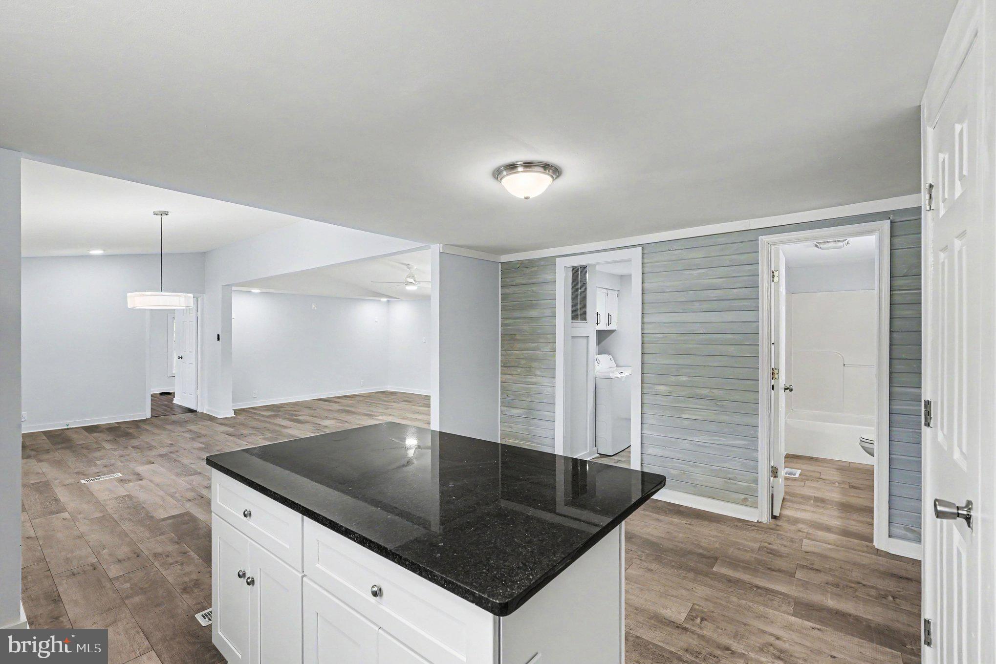 BLUFF POINT - Residential