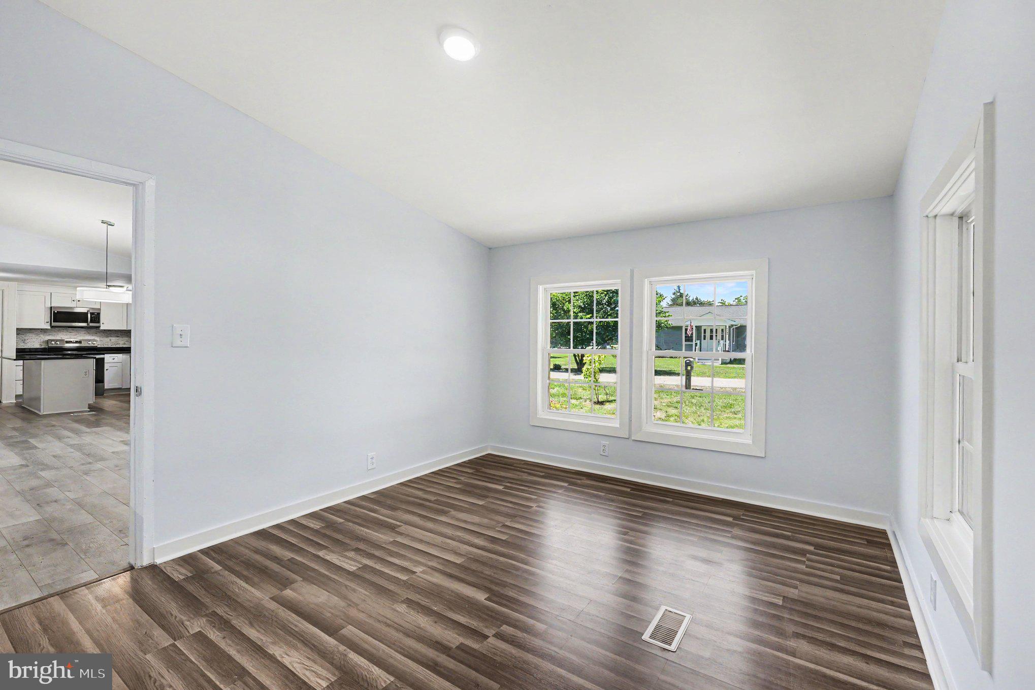 BLUFF POINT - Residential