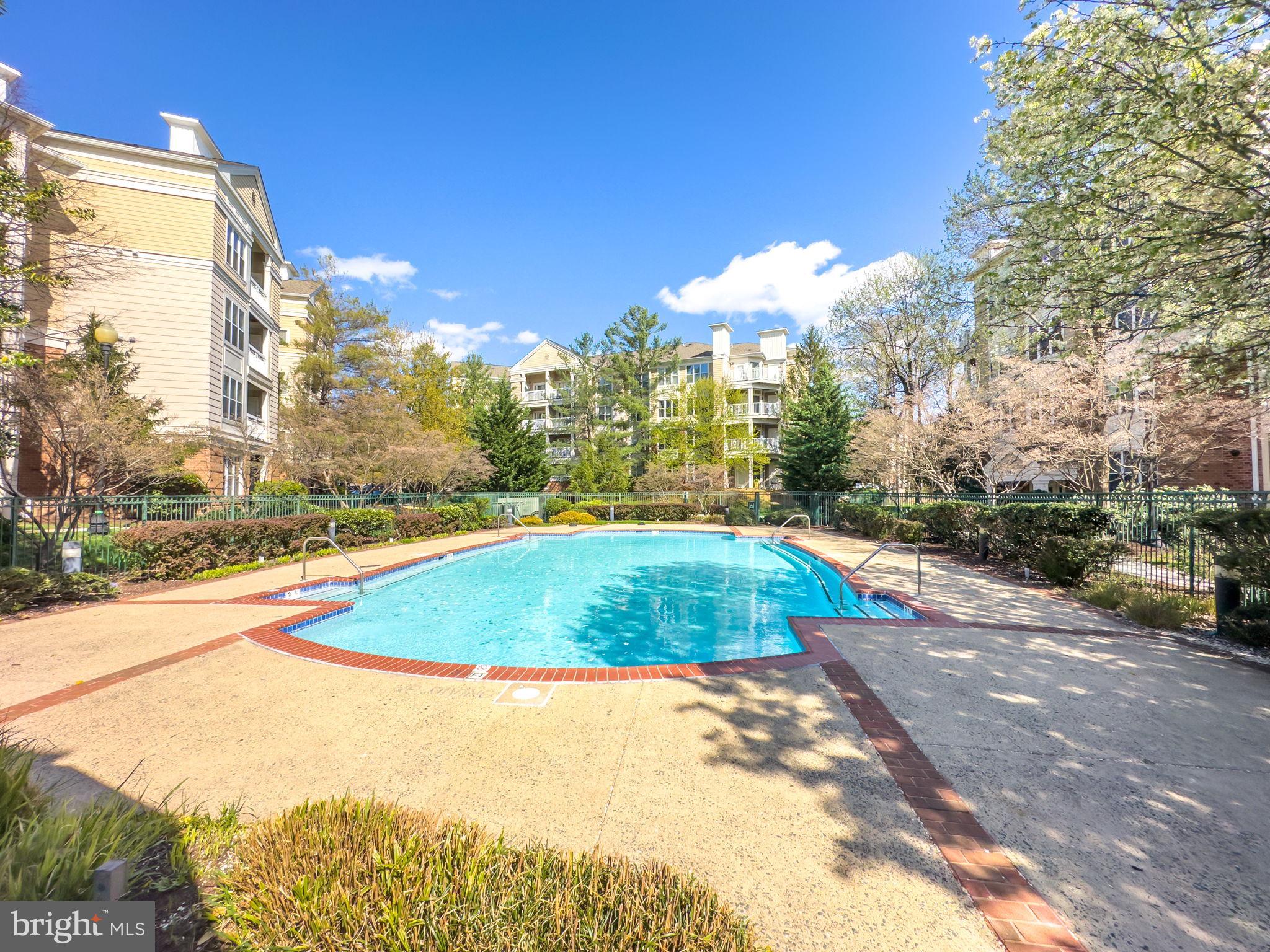 WORLDGATE CONDO - Residential
