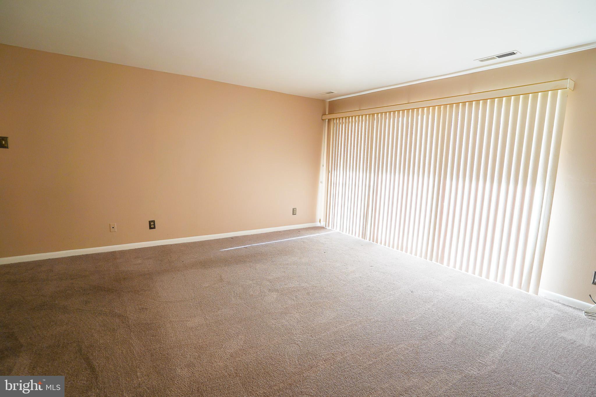 TREETOP - Residential Lease
