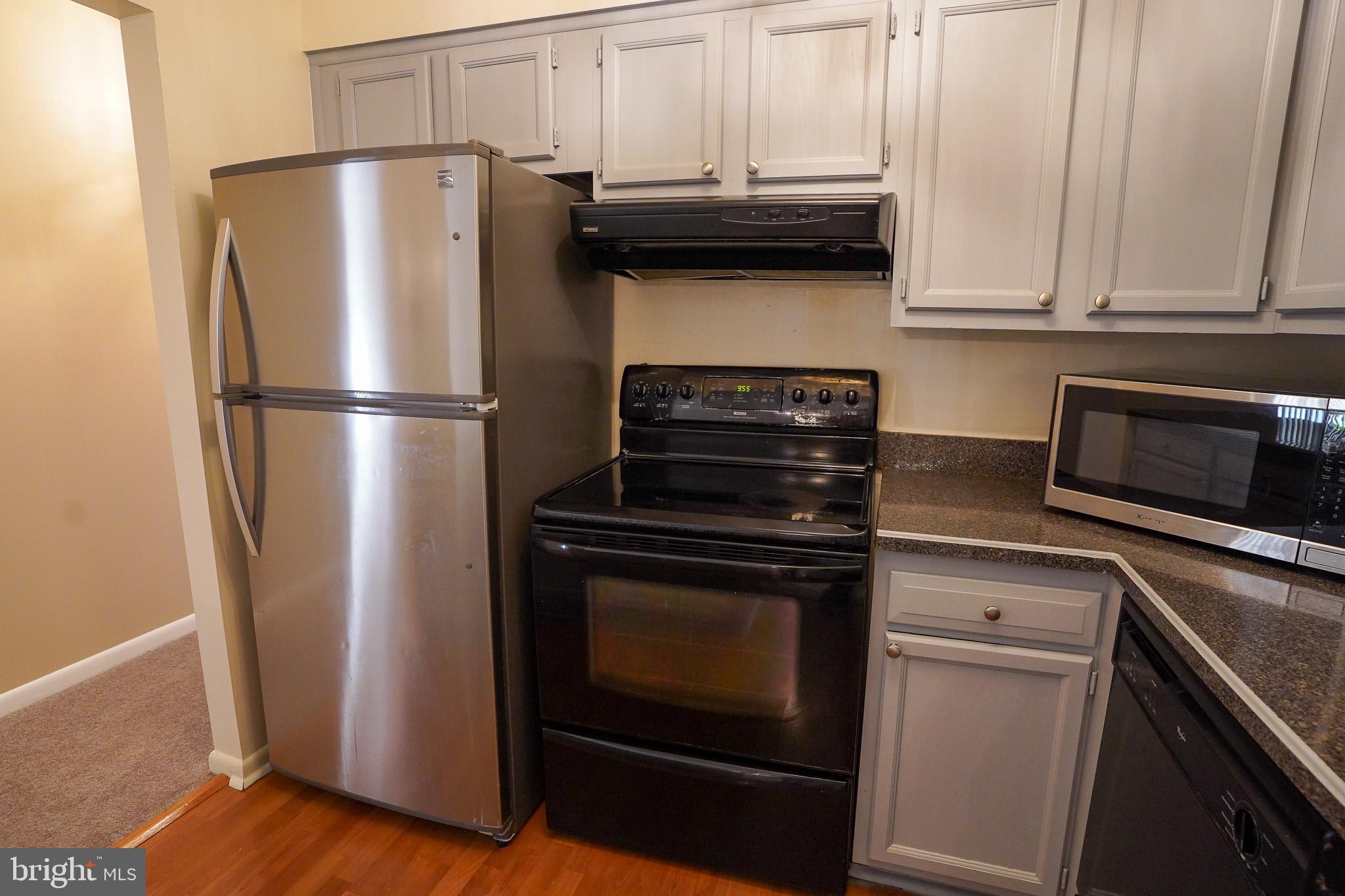 TREETOP - Residential Lease
