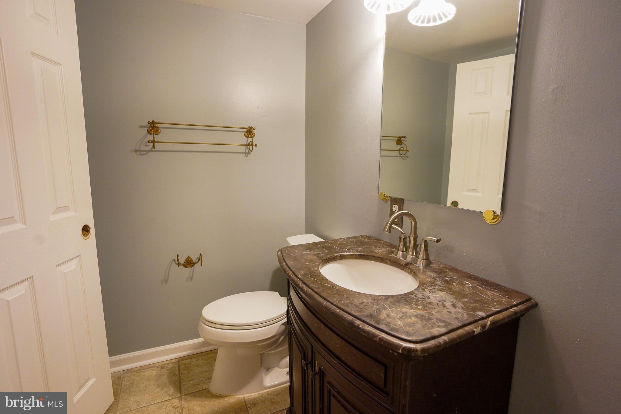 TREETOP - Residential Lease