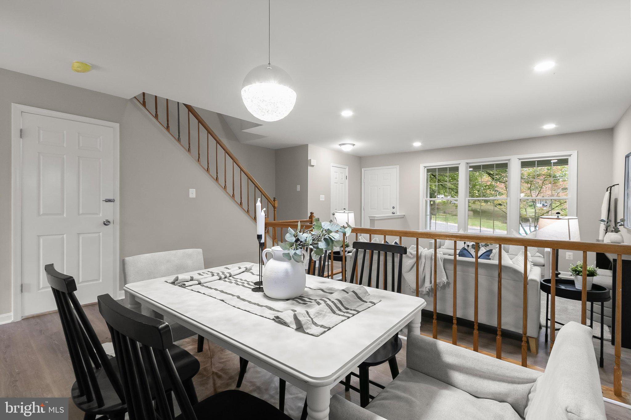 NORBECK MANOR - Residential