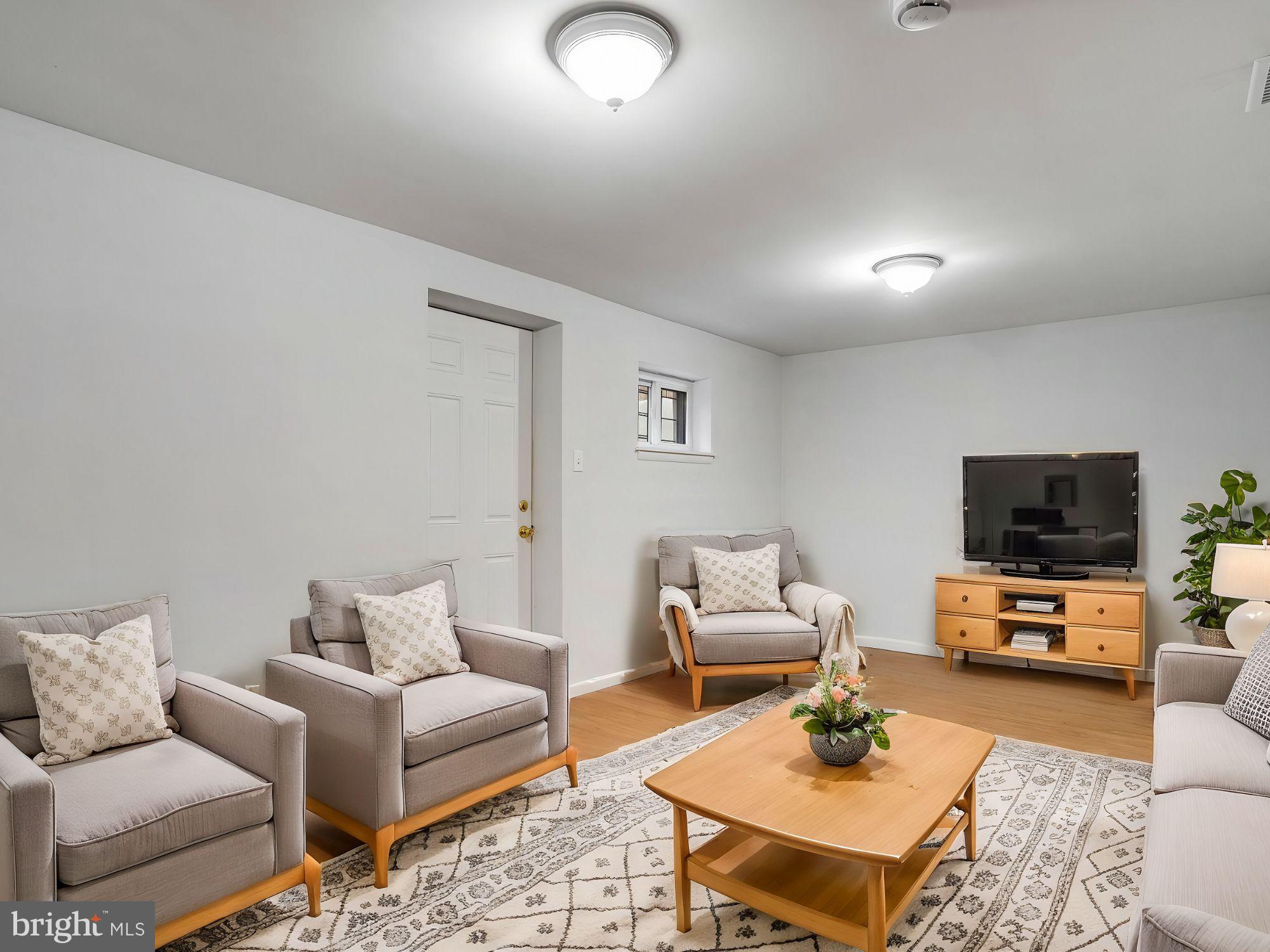 ROSEDALE ESTATES - Residential
