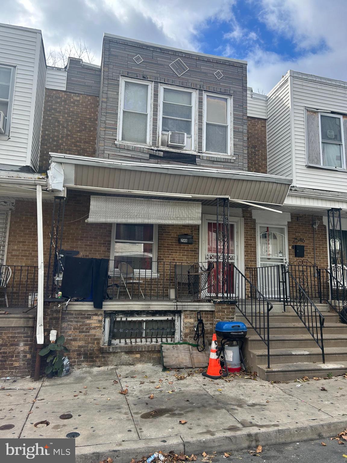 ELMWOOD PARK - Residential