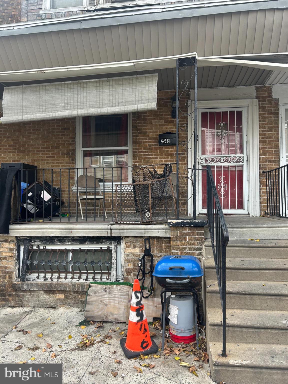 ELMWOOD PARK - Residential