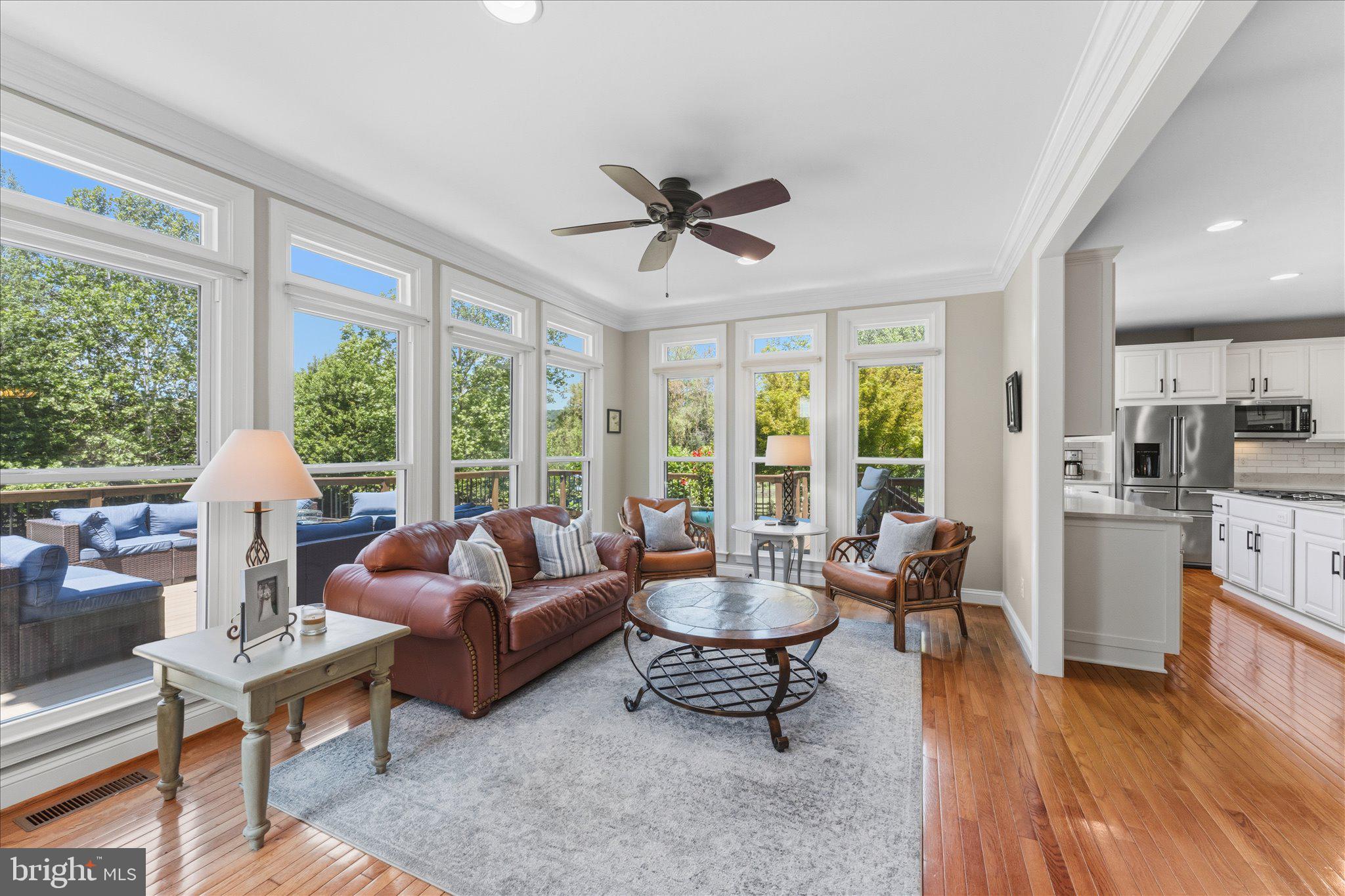 CHESTNUT HILLS - Residential