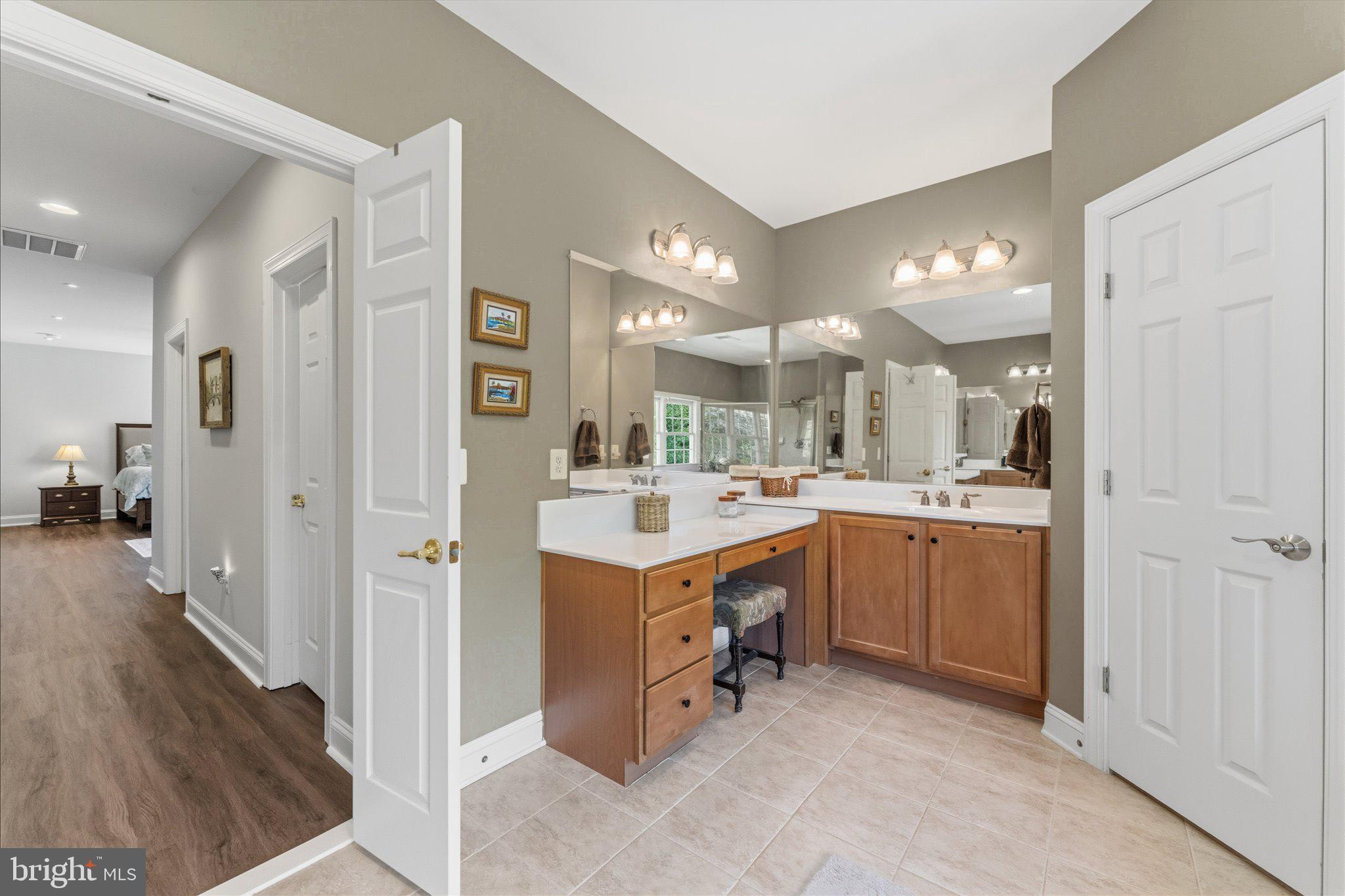 CHESTNUT HILLS - Residential