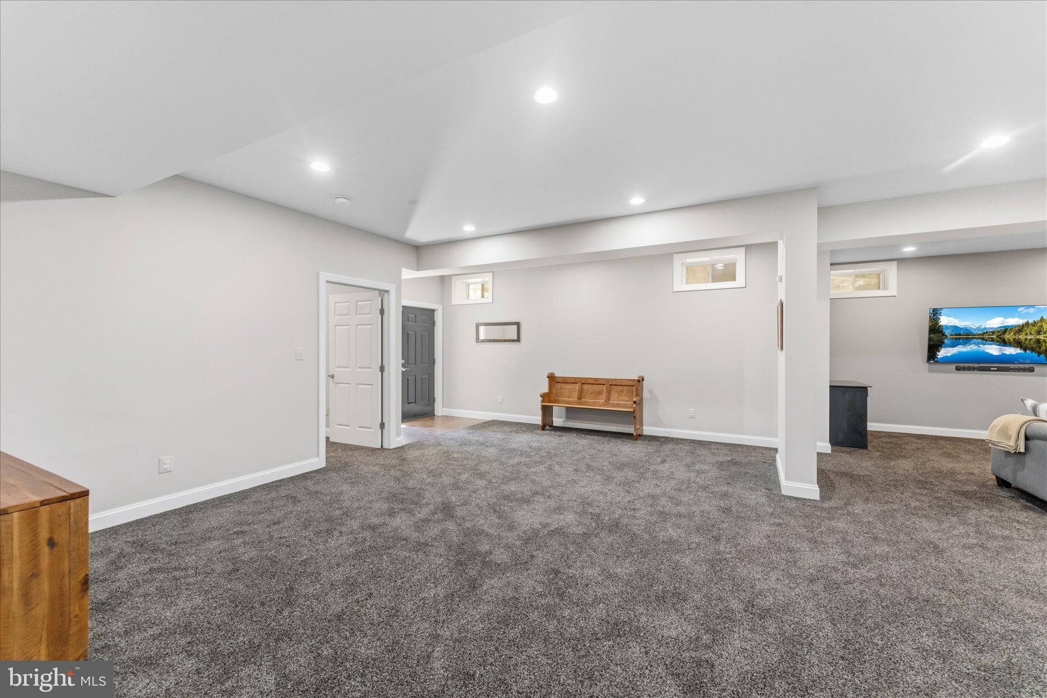 CHESTNUT HILLS - Residential