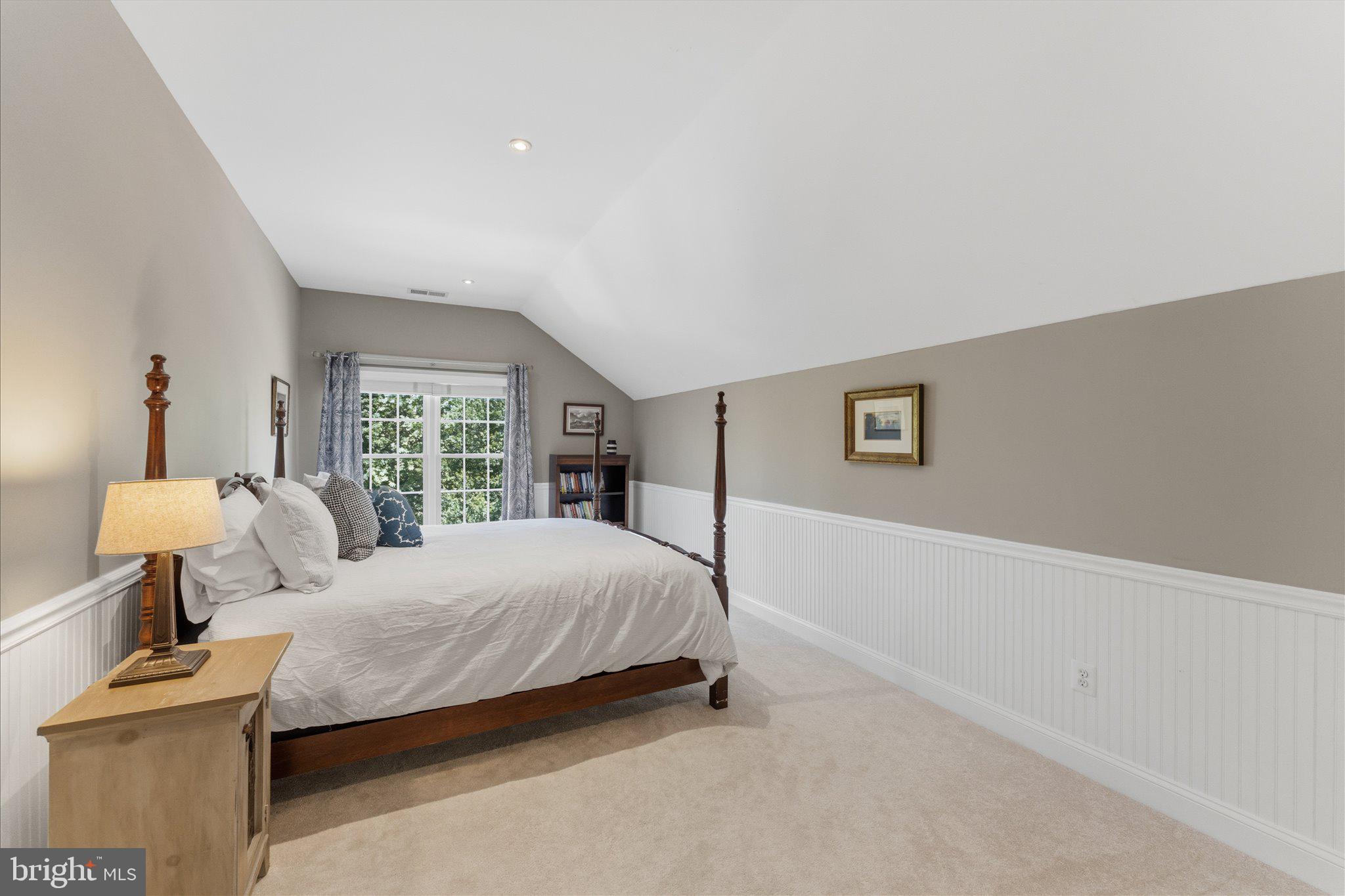 CHESTNUT HILLS - Residential