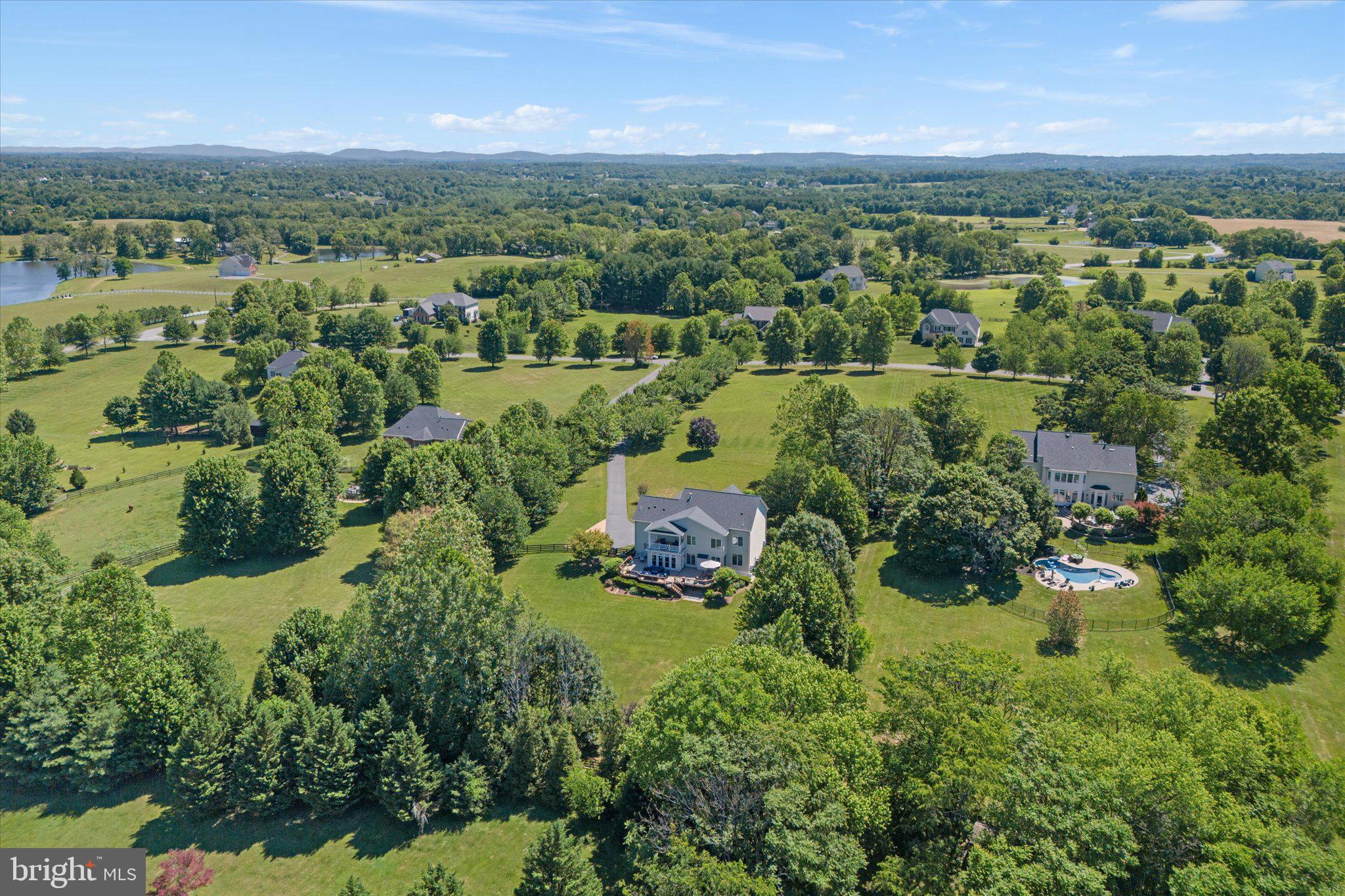 CHESTNUT HILLS - Residential