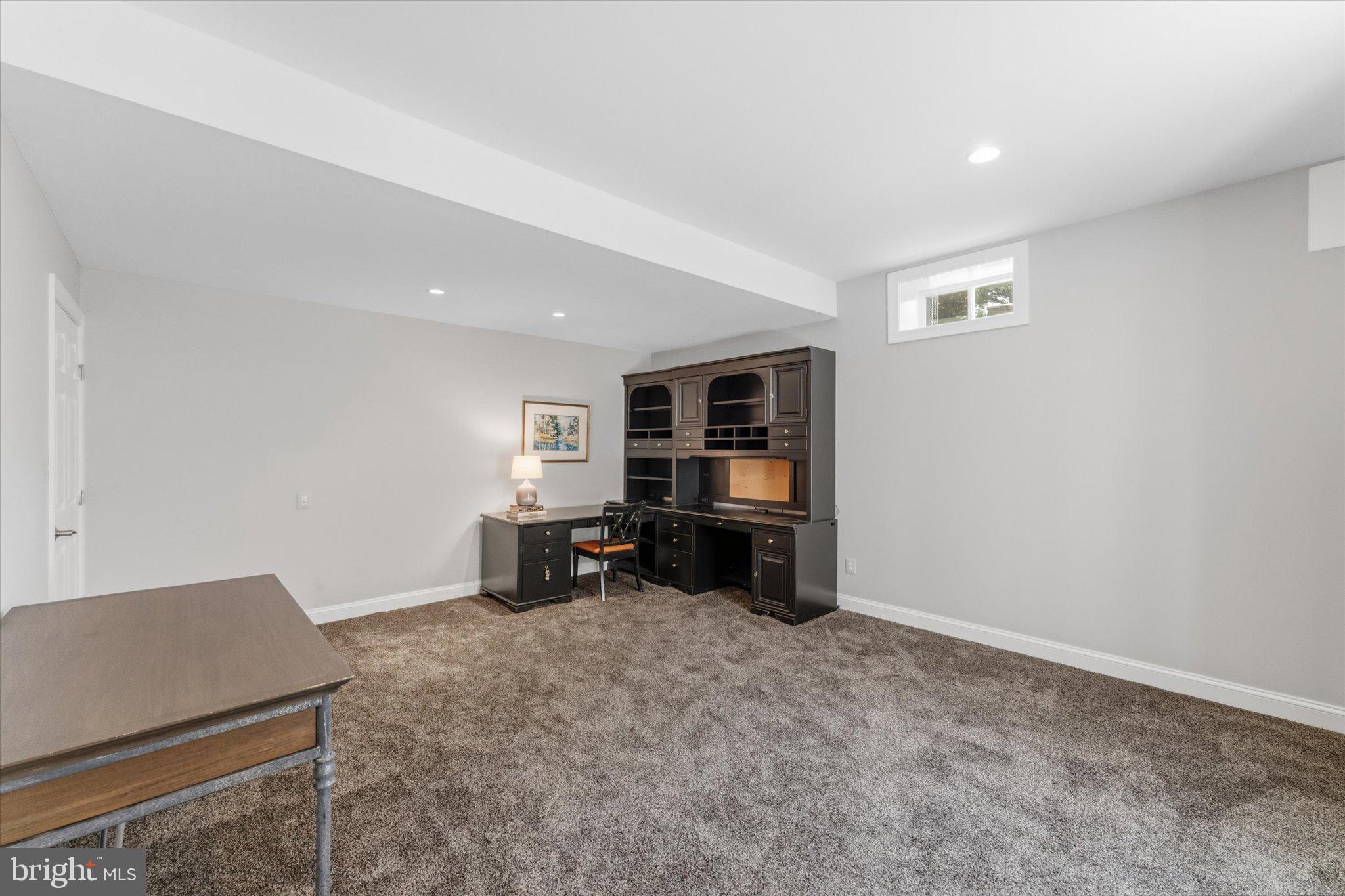 CHESTNUT HILLS - Residential